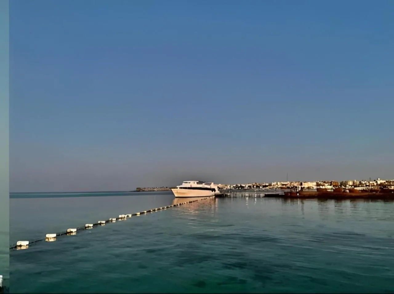 Day in Al-Dora Beach Resort