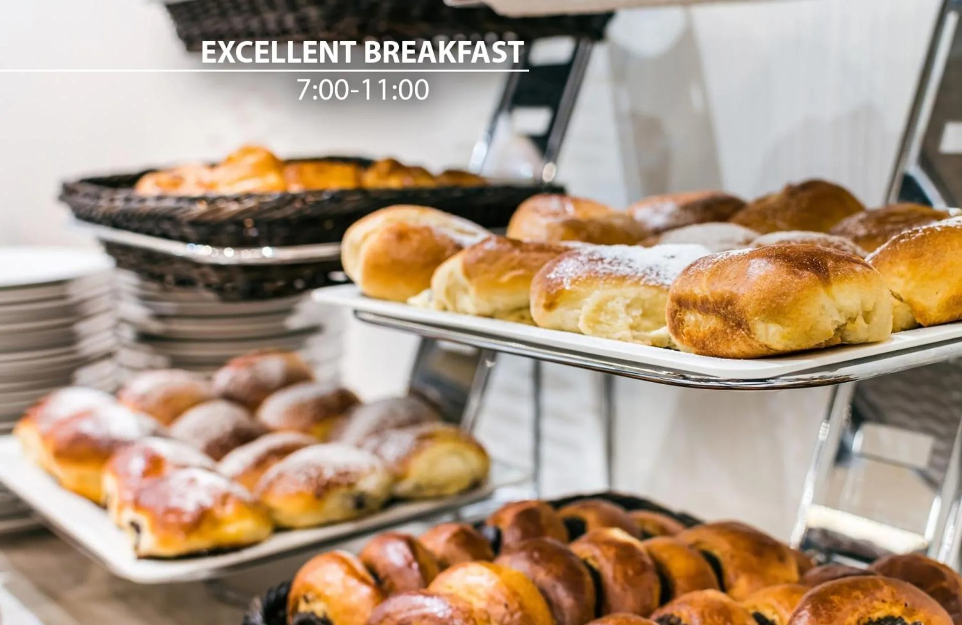 Buffet breakfast in Cosmopolitan Bobycentrum - Czech Leading Hotels