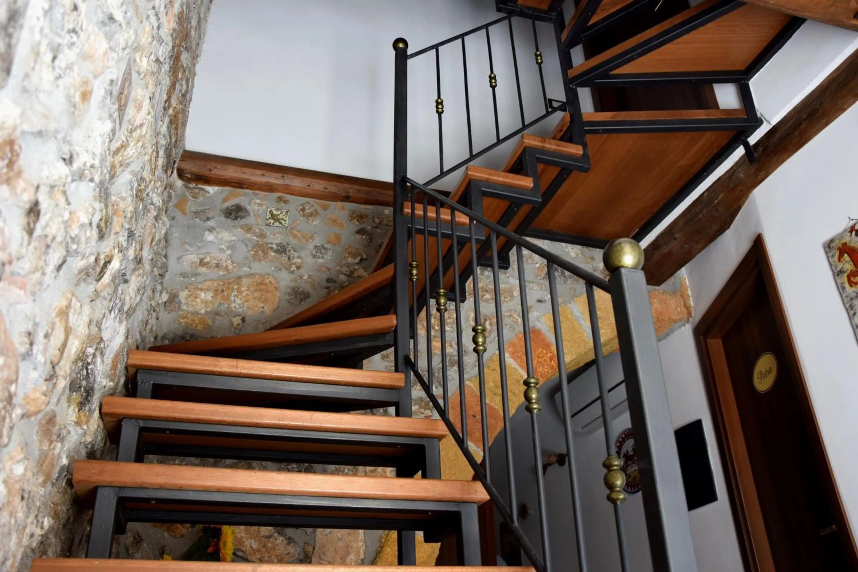 Area and facilities in La Casa del Geko