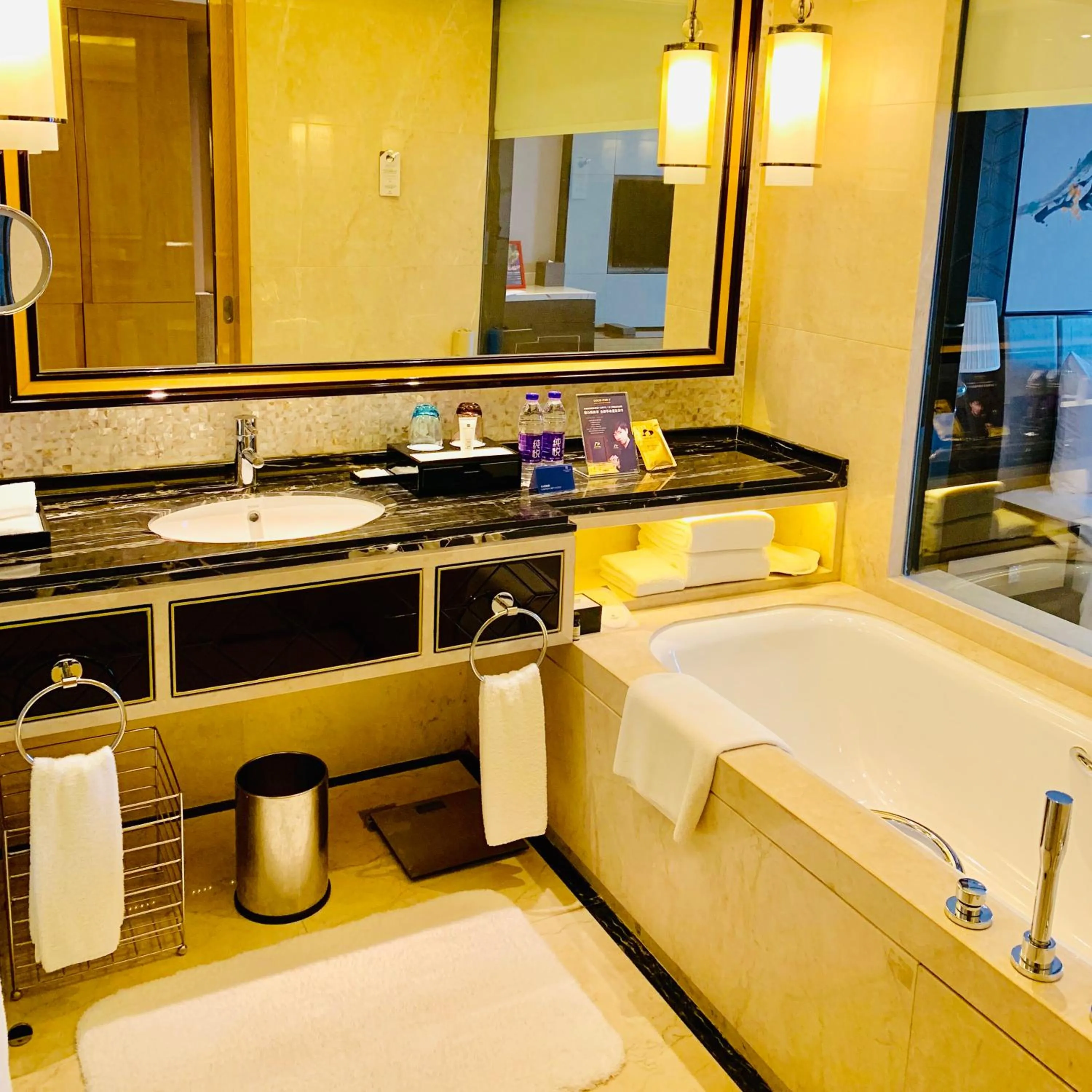 Bathroom in Wanda Realm Guangzhou Zengcheng