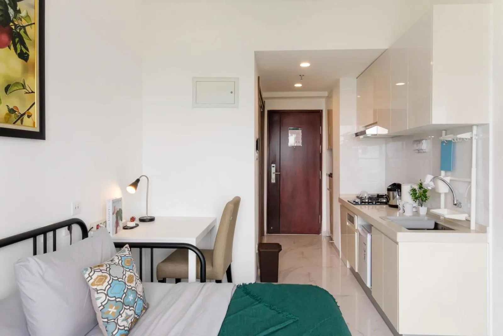 Arka by TwoSpaces Studio @Skyhouse Apartment