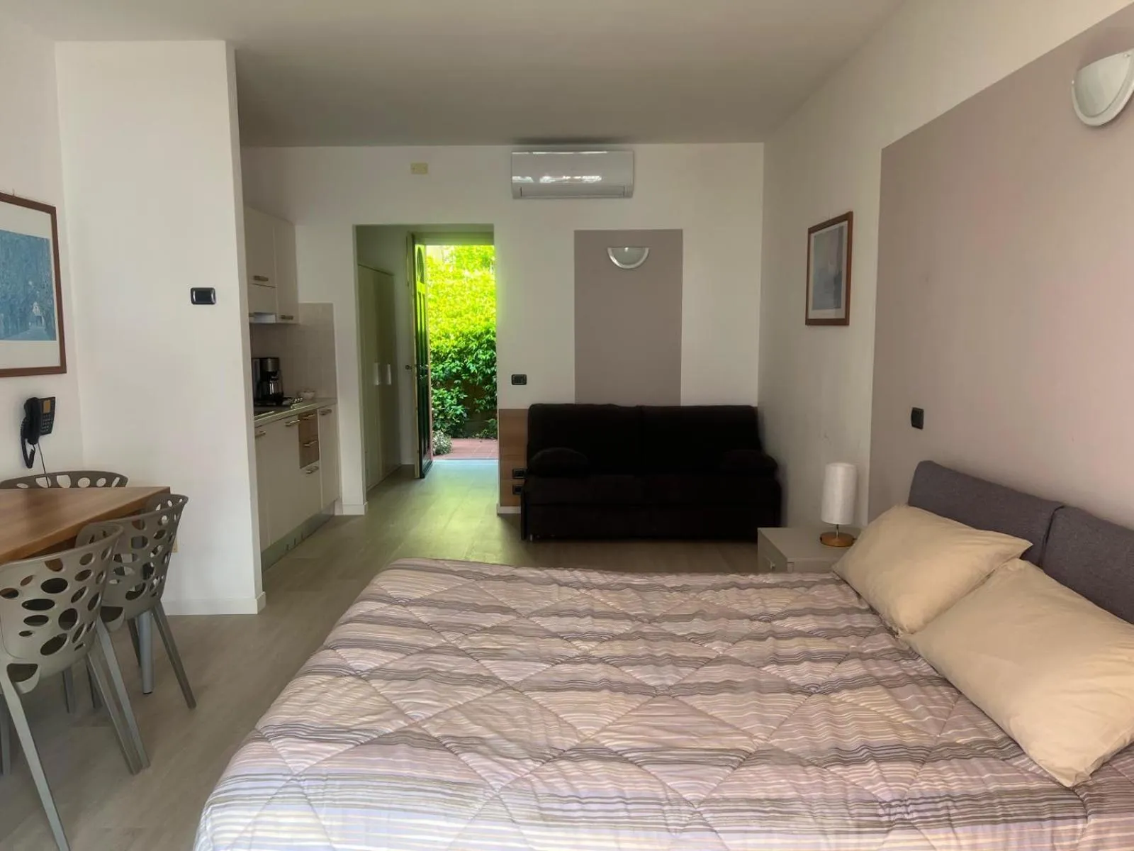 Bed in Residence Villa al Lido