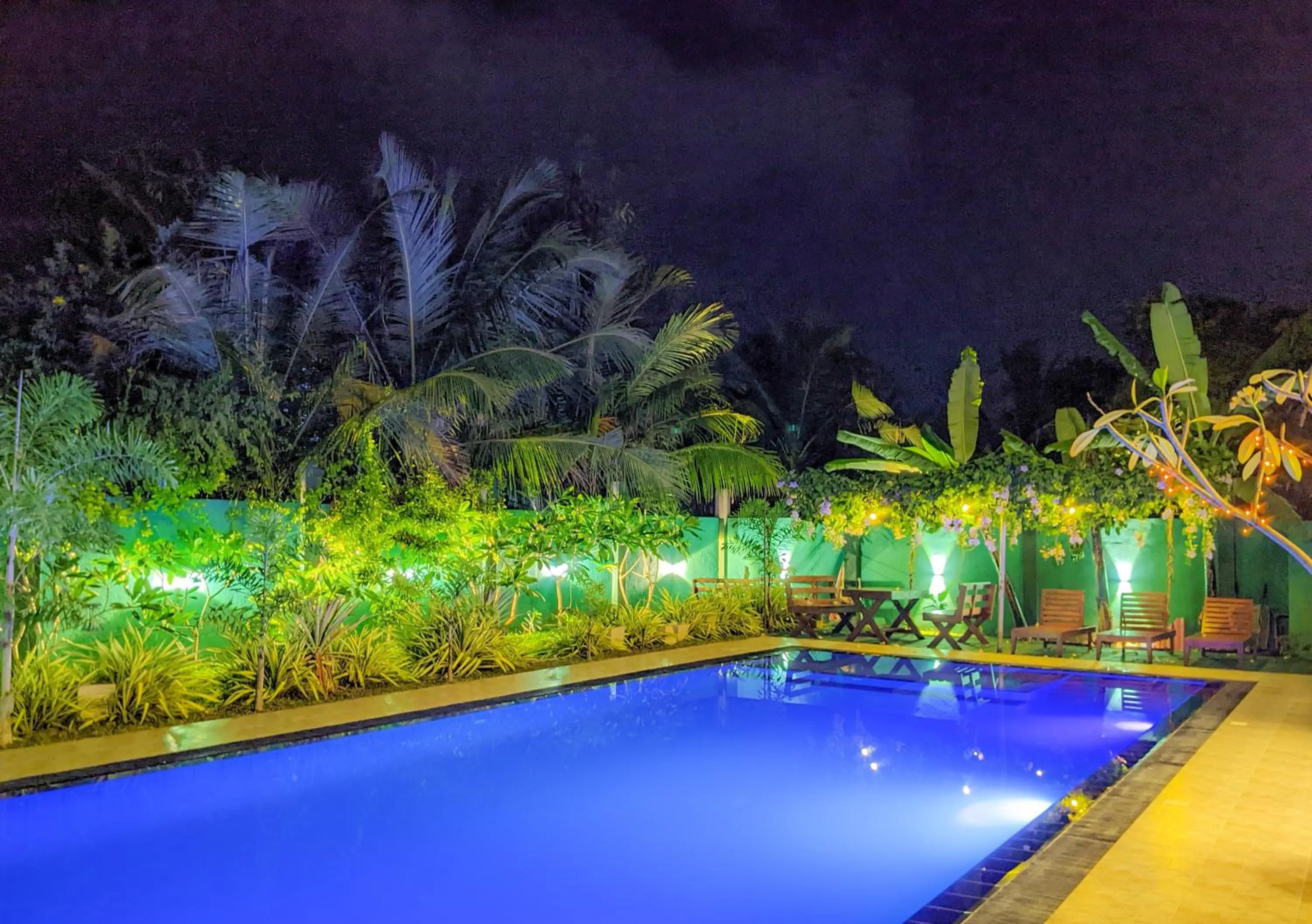 Swimming pool in Yala Golden Wild