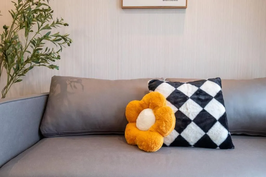 Seating area in Blissful Cottage@FeelHome/2BR,7pax,MRT 中文房东