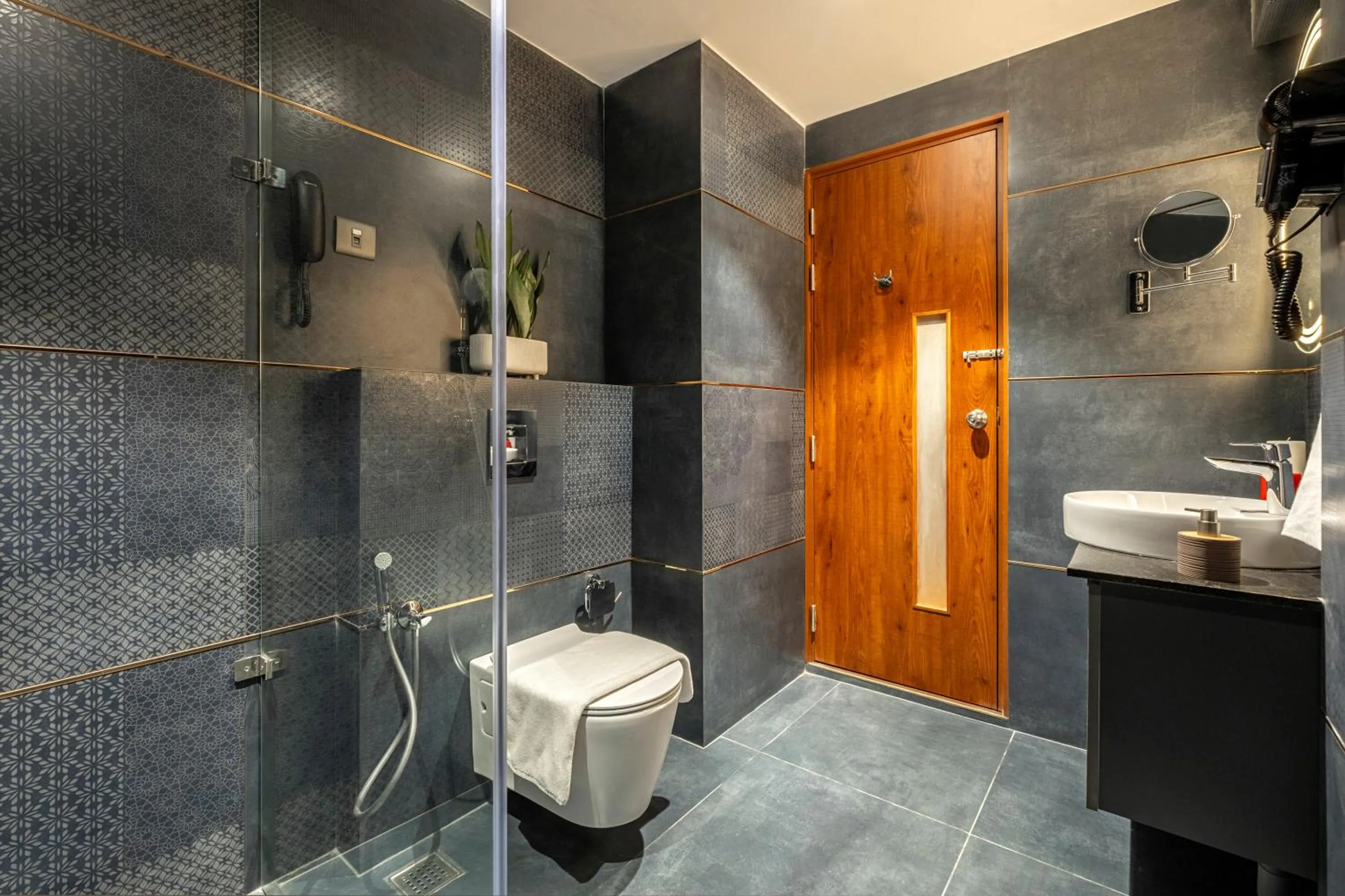 Shower in Sterling Athirappilly