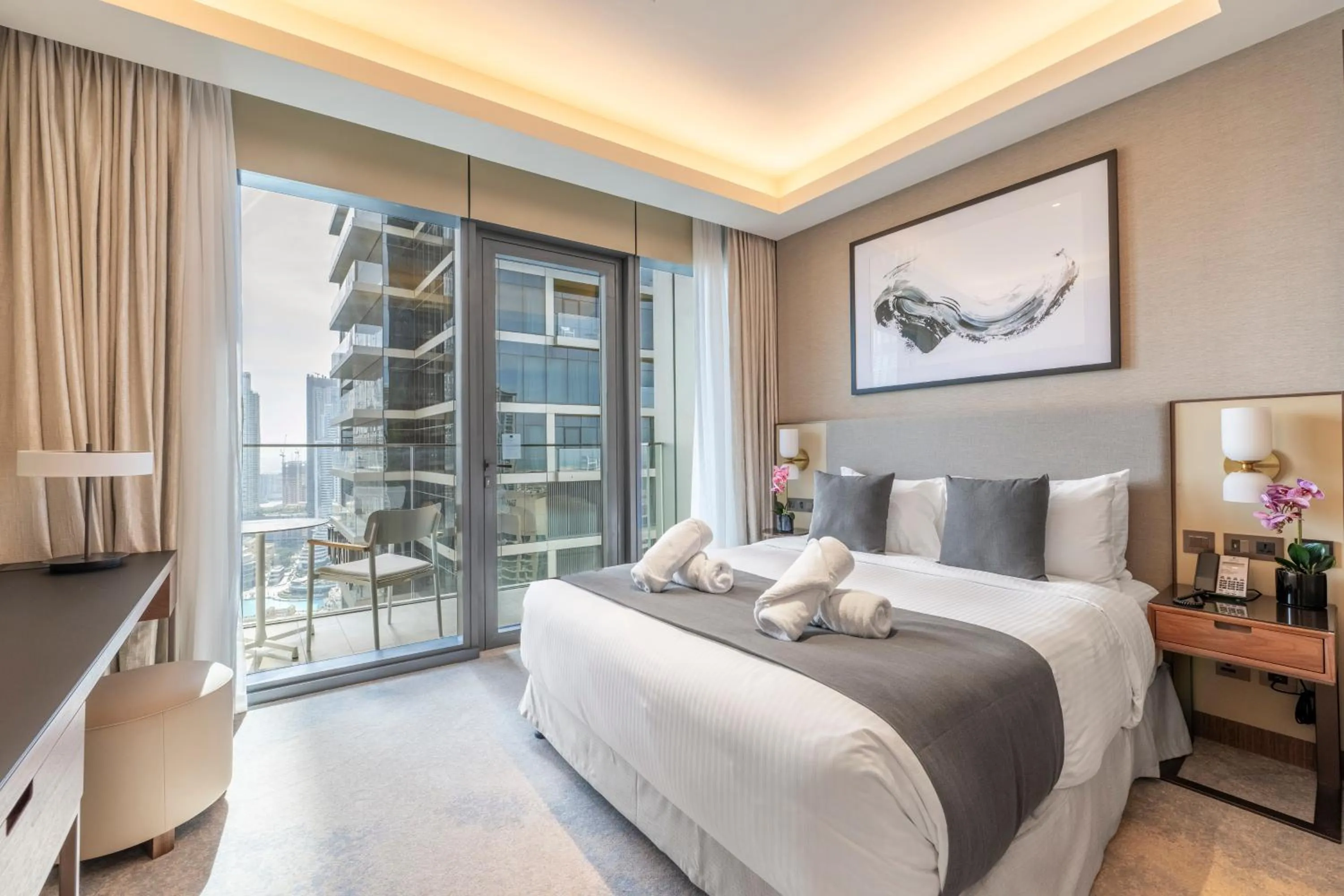 Bed in Address Dubai Opera Residences