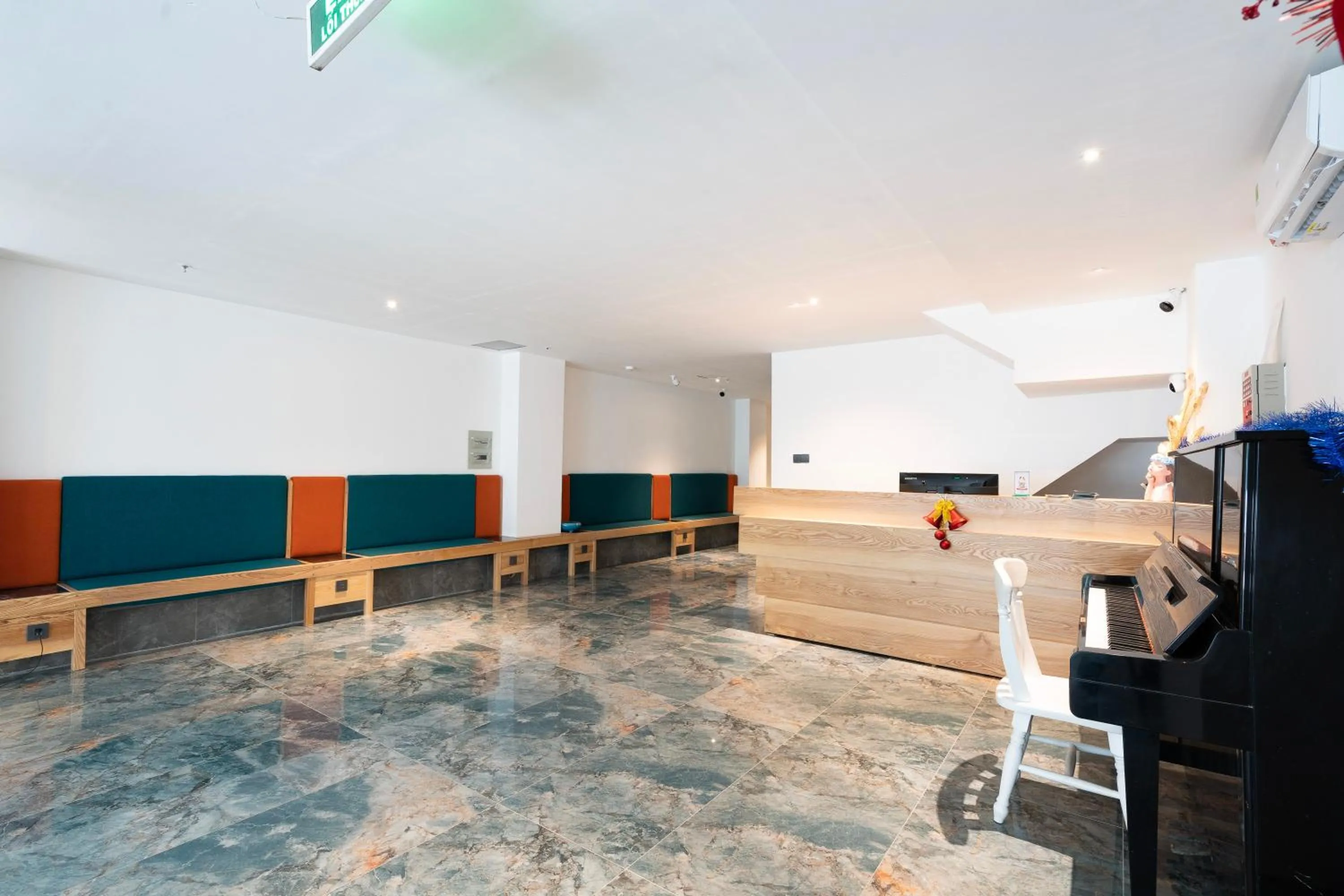 Lobby or reception in Haven Hut Riverside Hotel