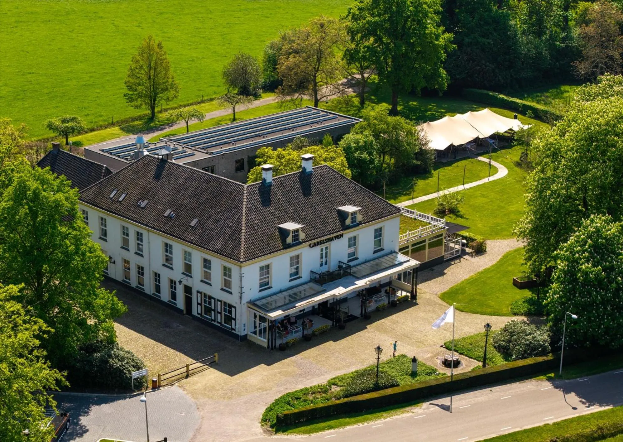 Property building in Landgoed Hotel & Restaurant Carelshaven