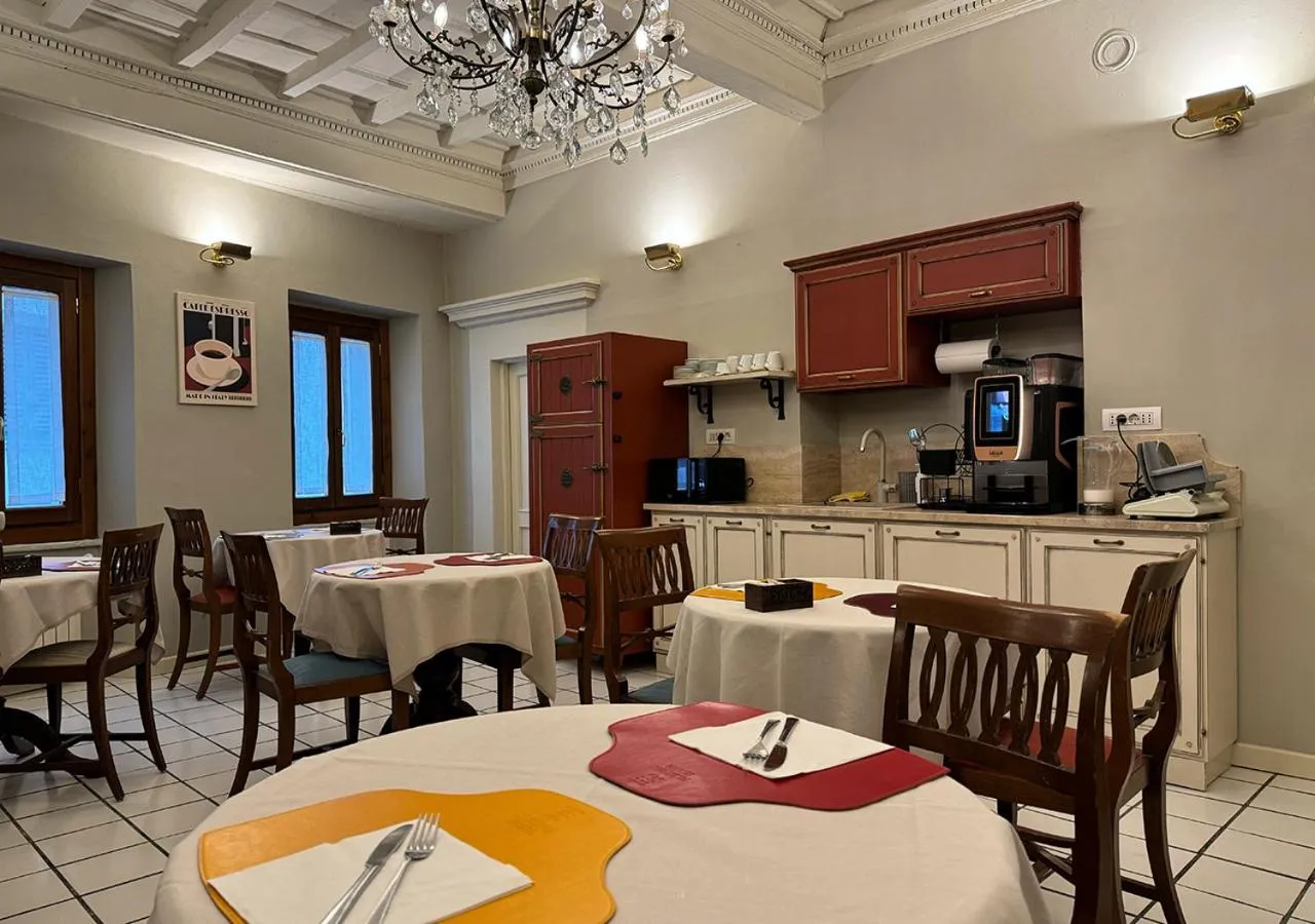 Coffee/tea facilities in Albergo Roma