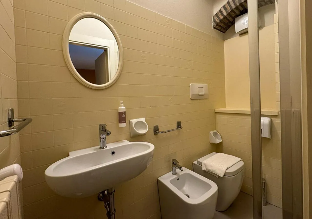 Bathroom in Albergo Roma