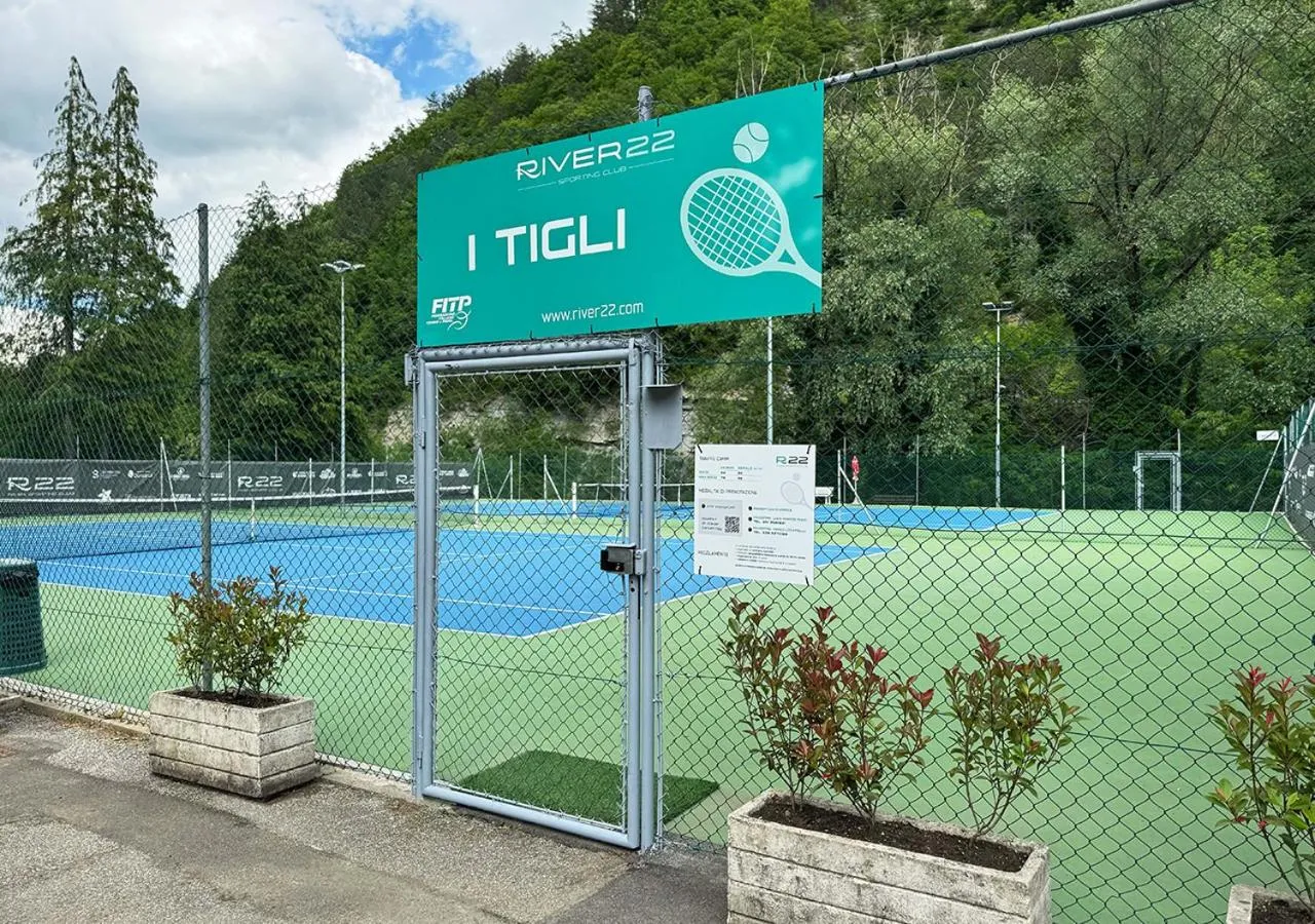 Tennis court in Albergo Roma