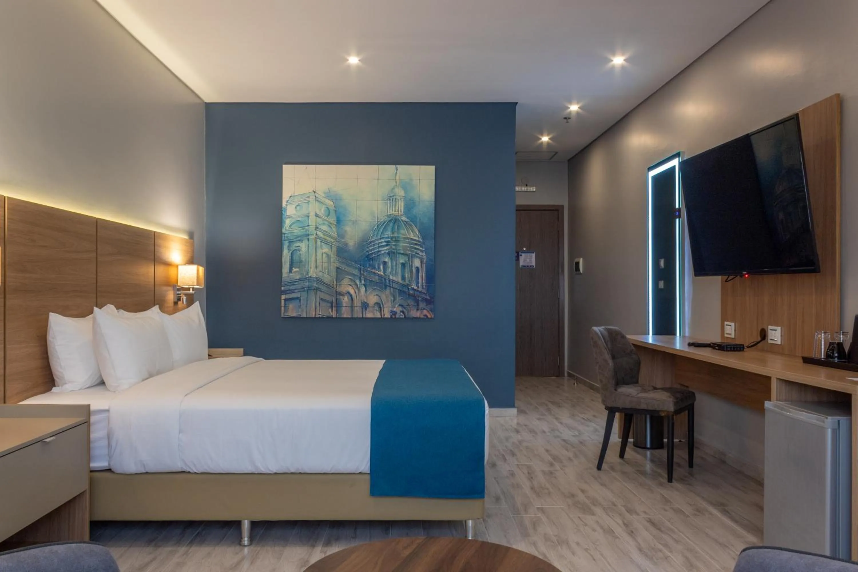 Bed in Tryp by Wyndham Asuncion