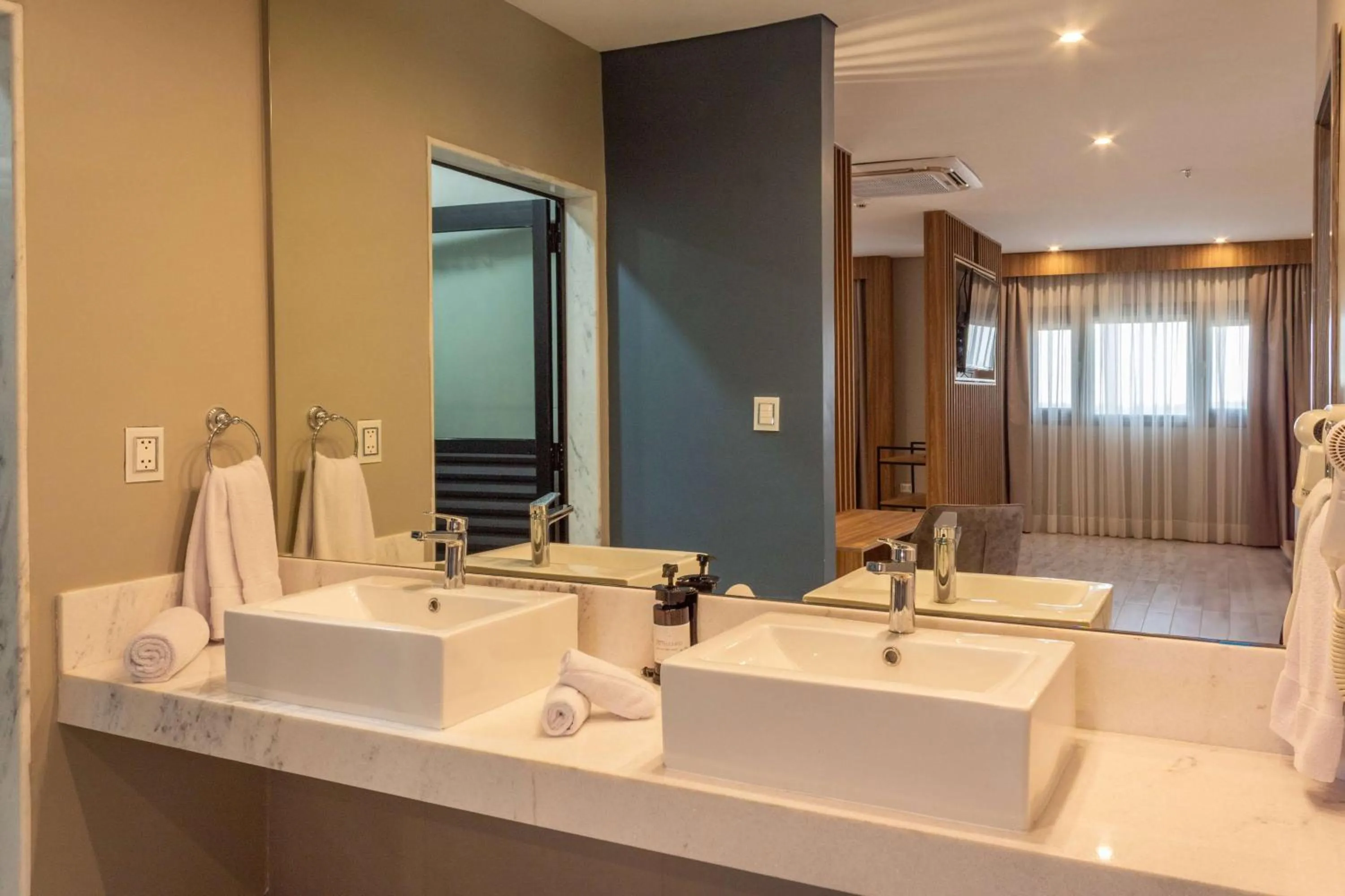 Bathroom in Tryp by Wyndham Asuncion