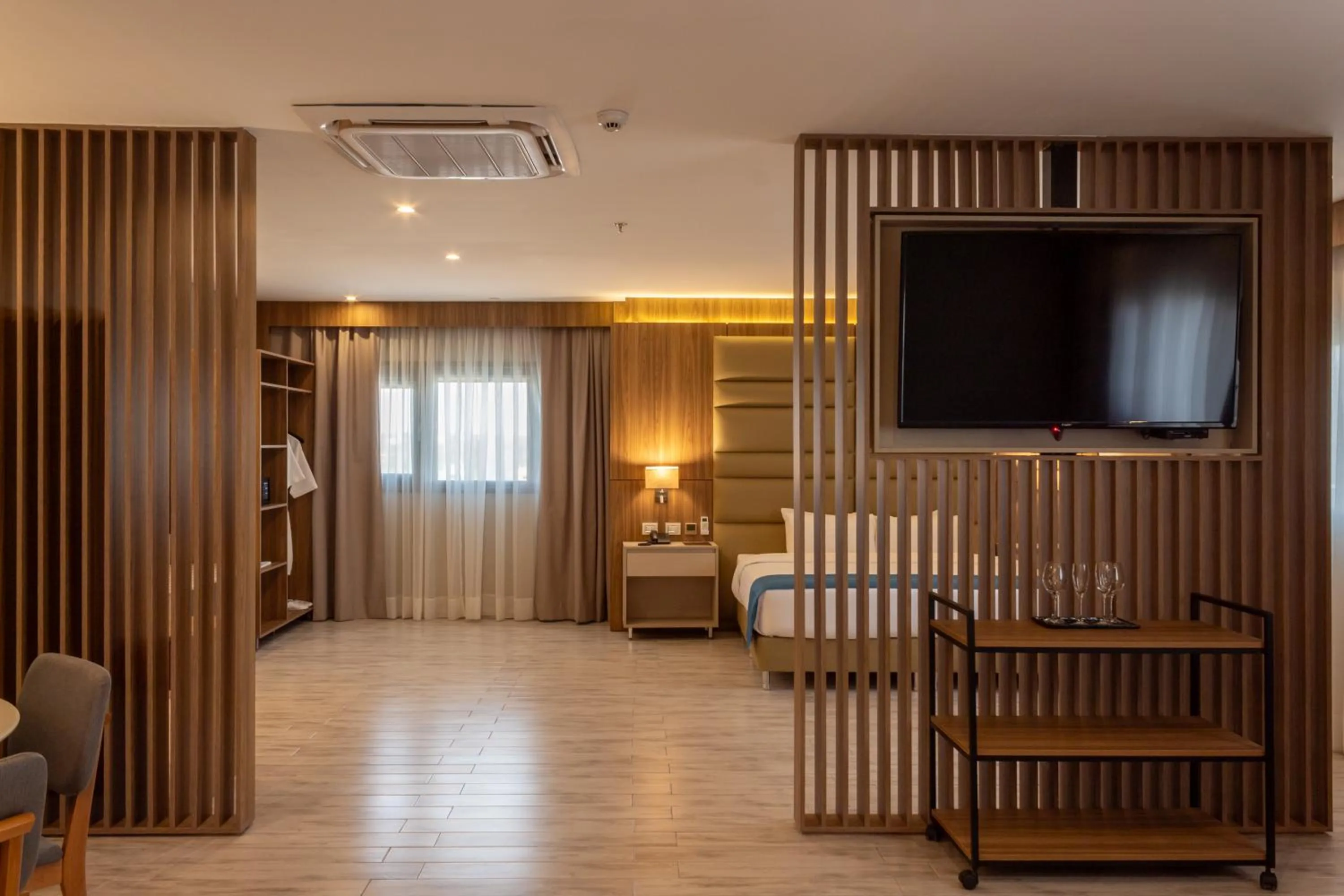 Photo of the whole room, Bed in Tryp by Wyndham Asuncion