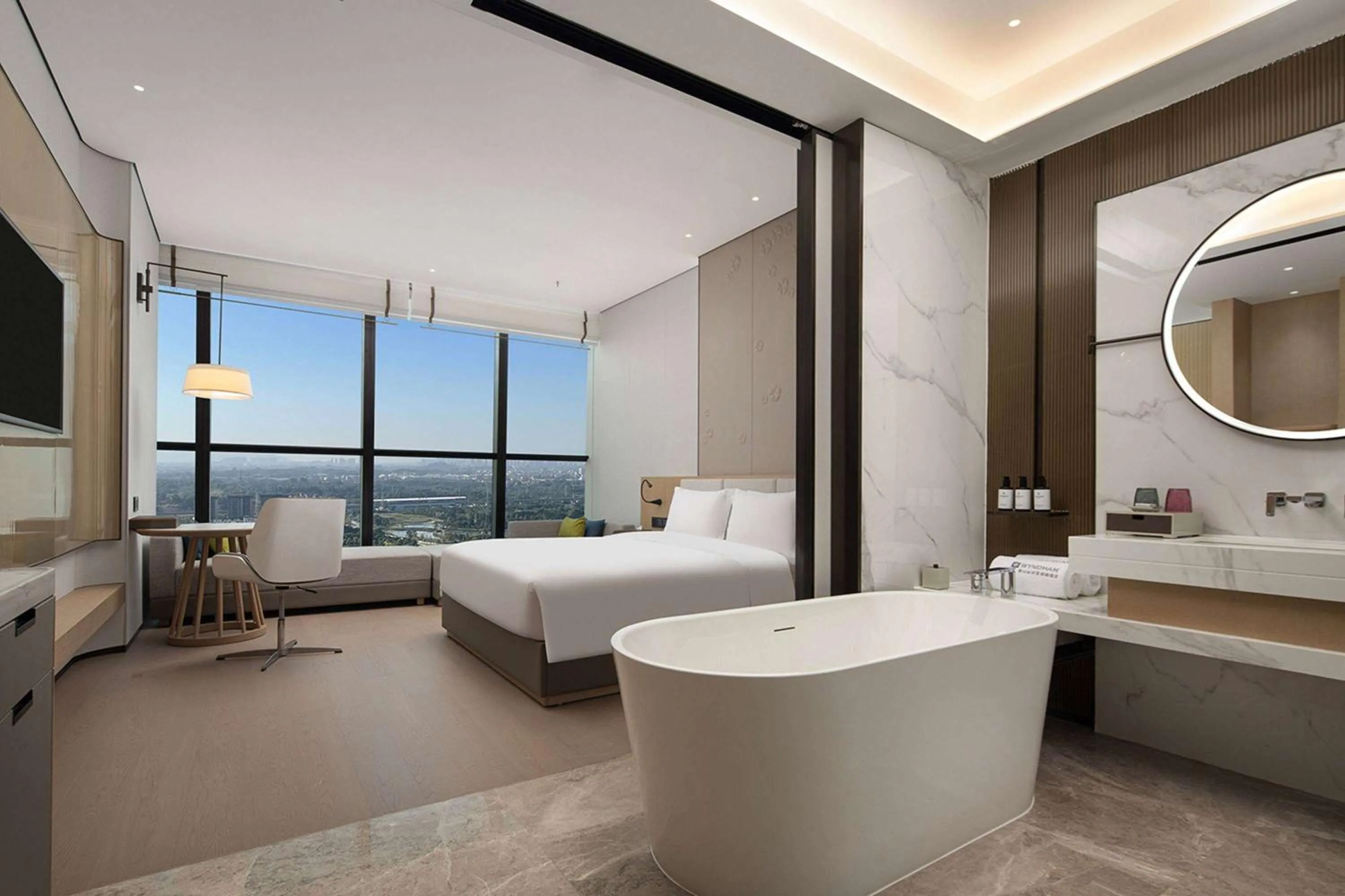 Photo of the whole room, Bed in Wyndham Foshan Nanhai