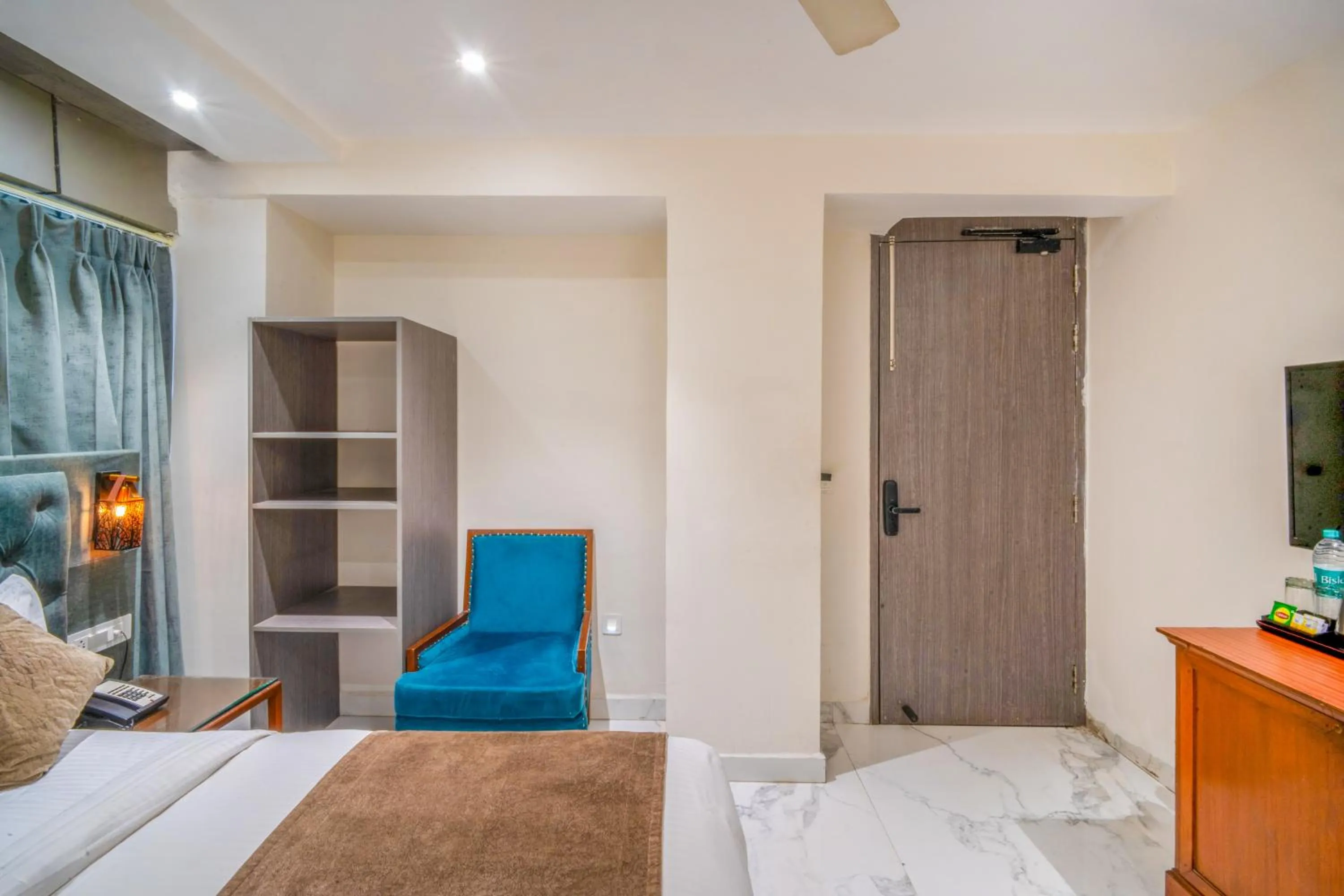 Bed in The White Seasons