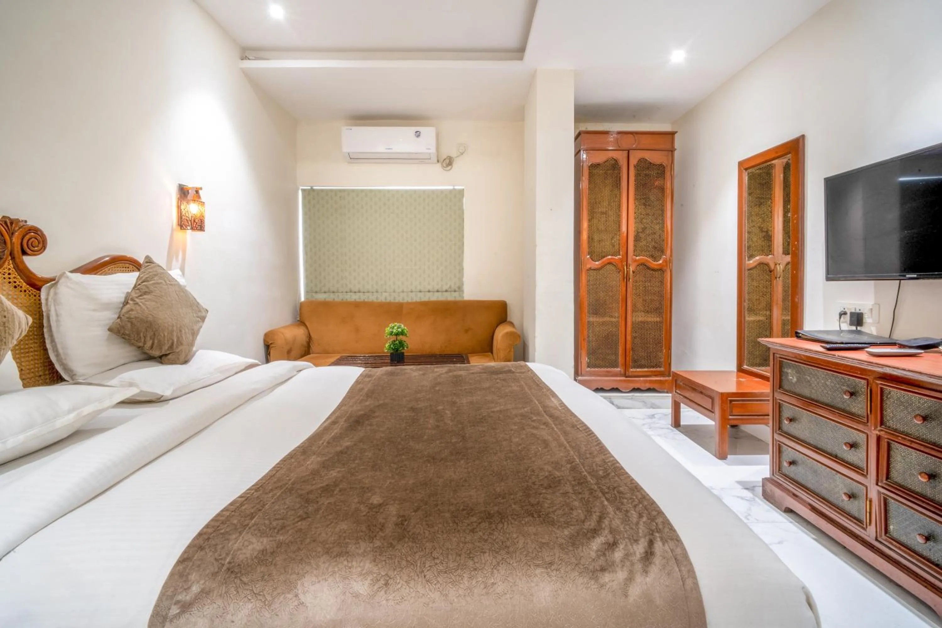 Bed in The White Seasons