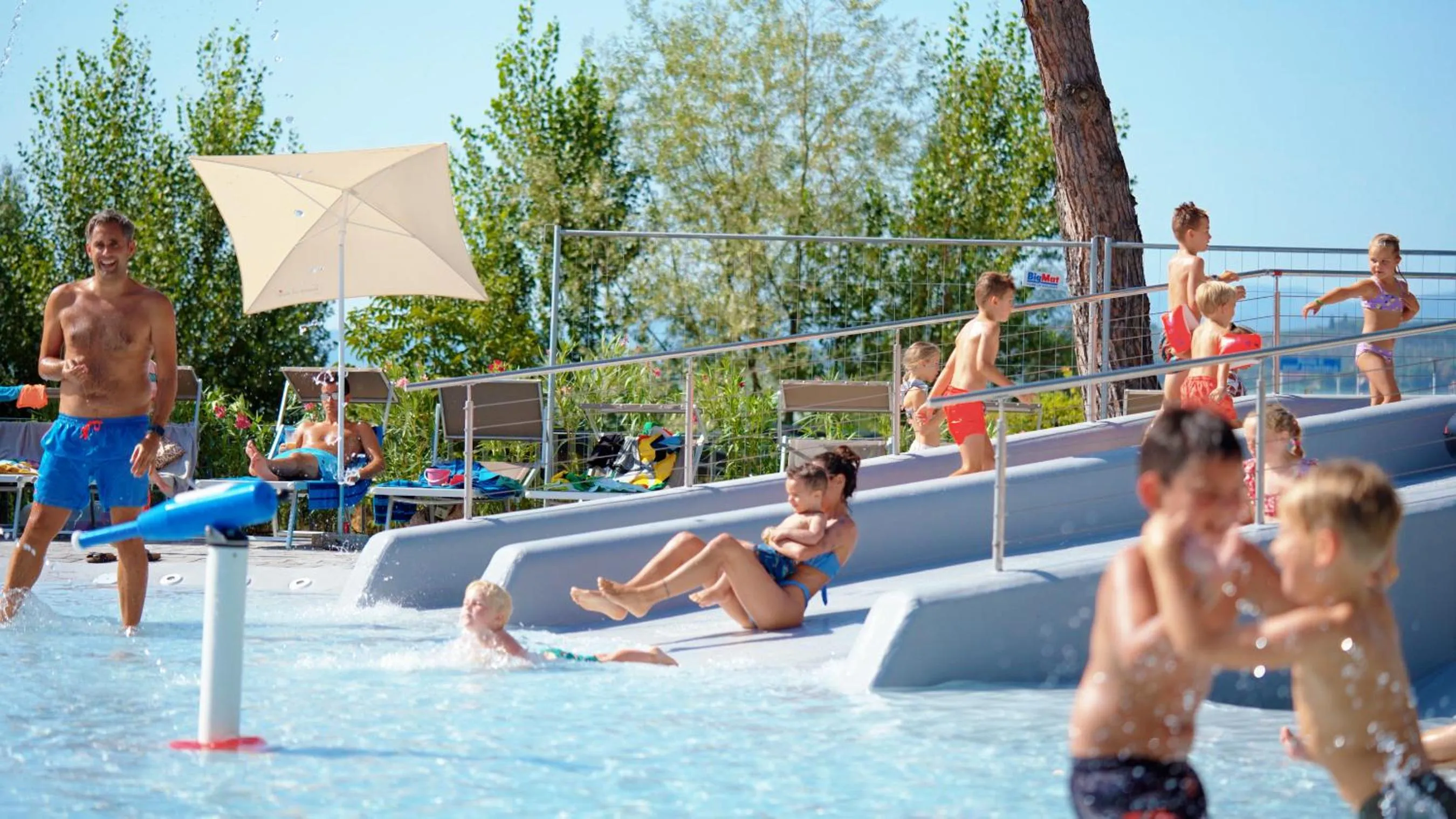 Swimming pool in Trasimeno Glamping Resort
