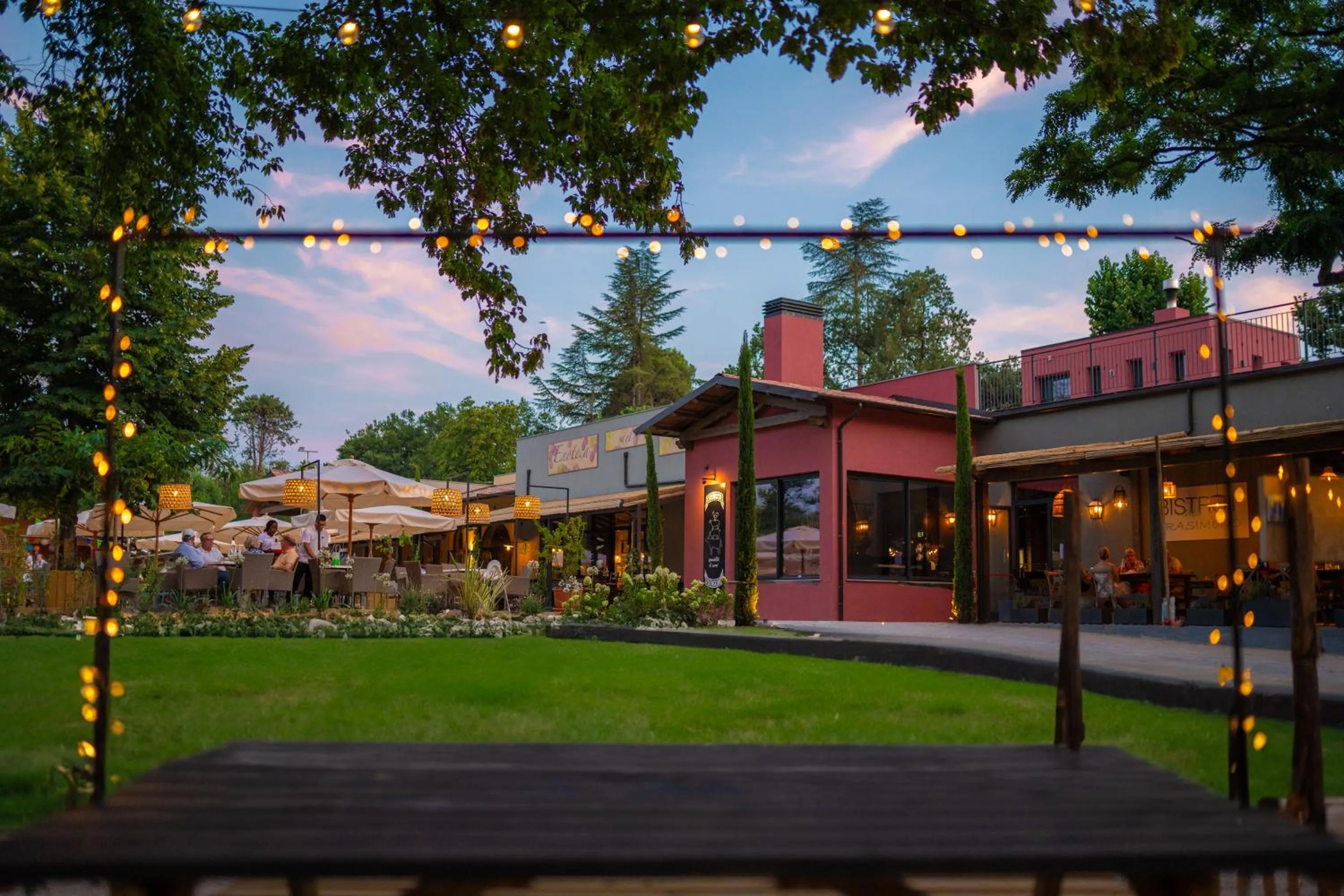 Restaurant/places to eat in Trasimeno Glamping Resort