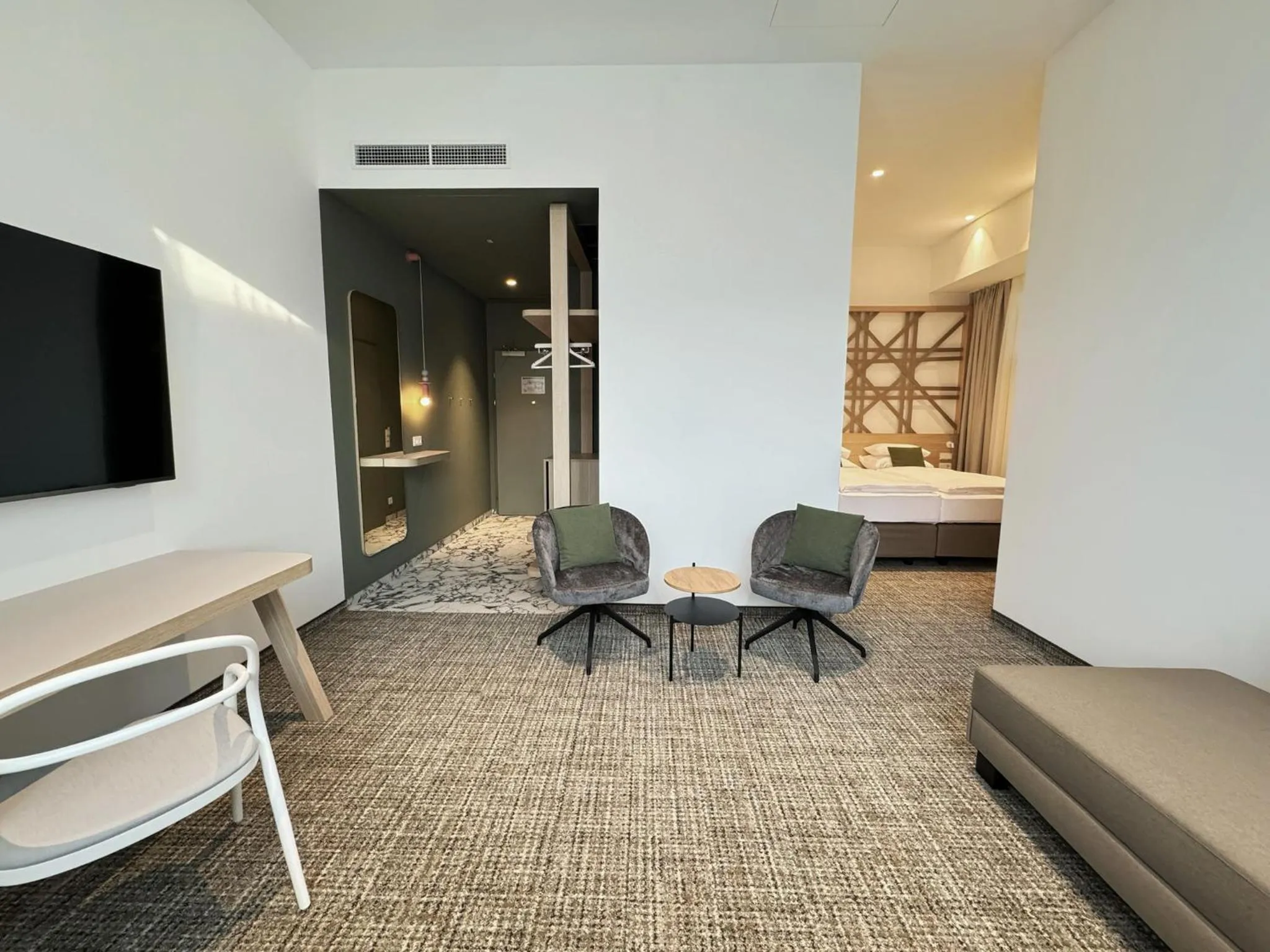 TV and multimedia in ARCOTEL AQ Wien