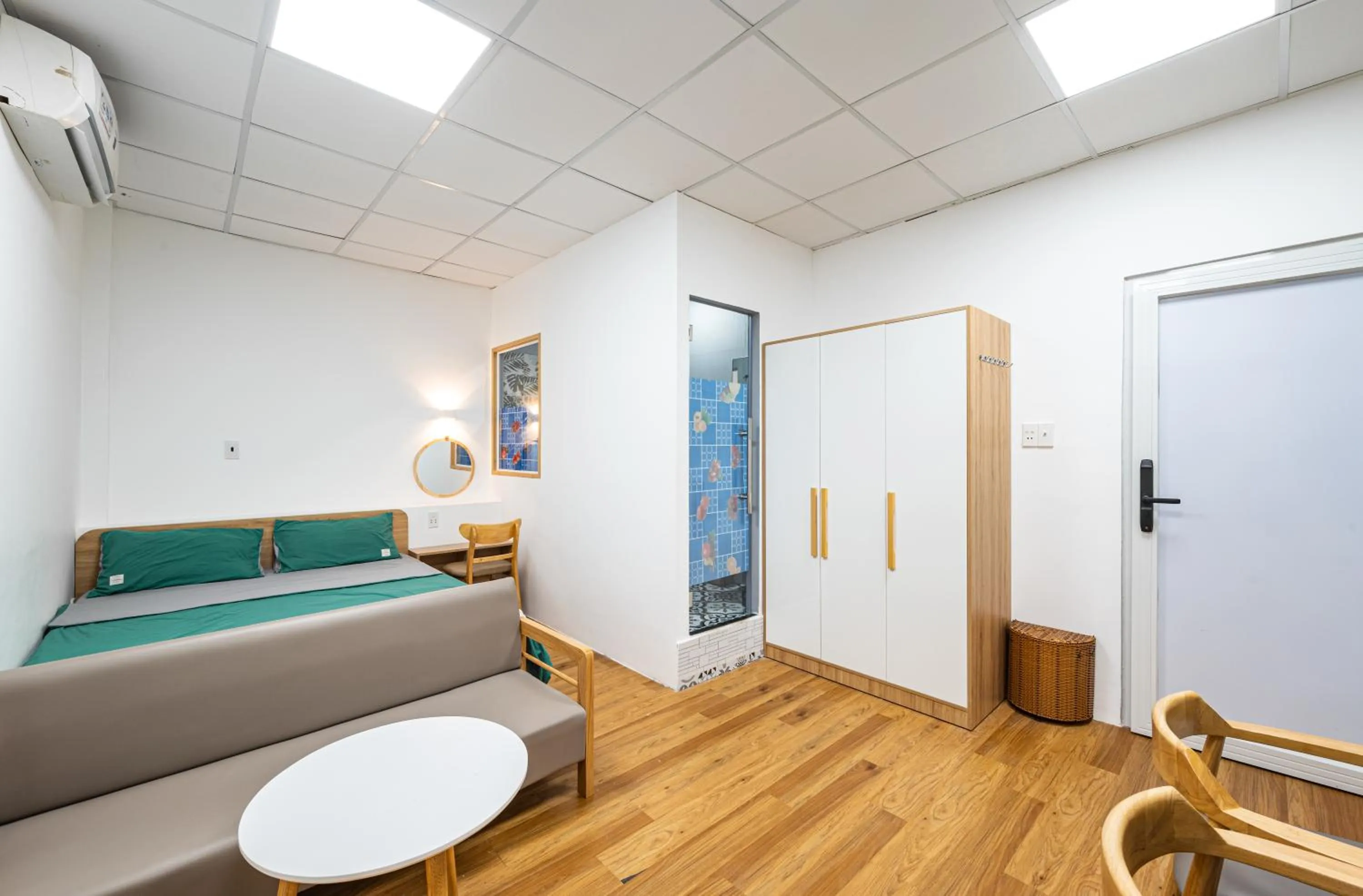 Photo of the whole room in LalaHouse Summer Park