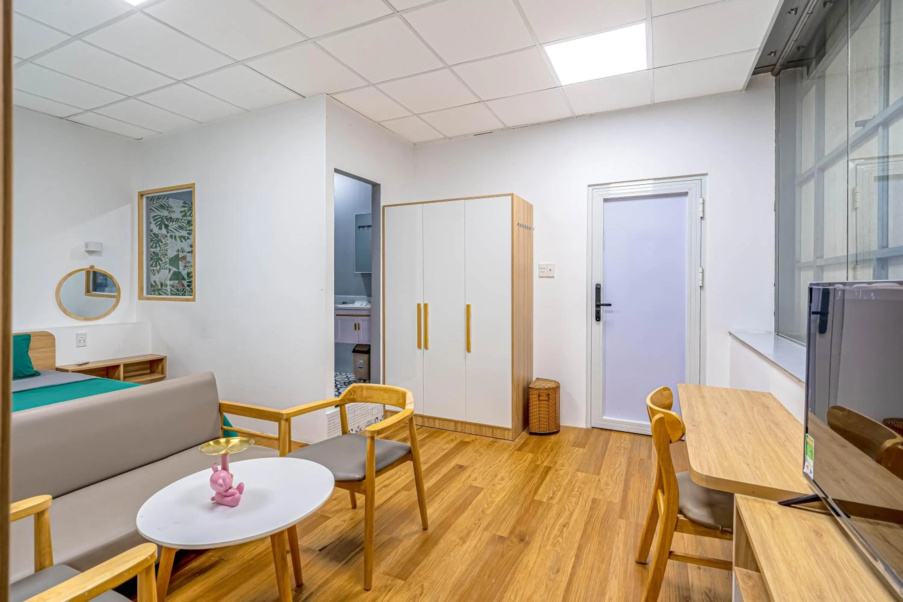 Photo of the whole room in LalaHouse Summer Park