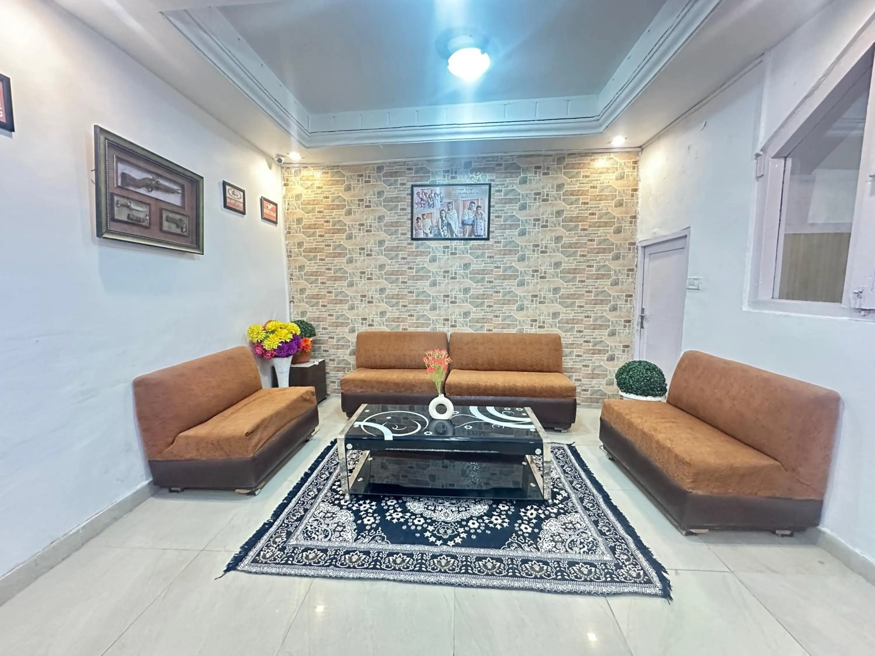 Living room in Western Nest International