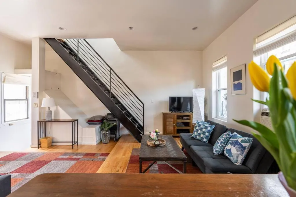 TV and multimedia in East Village Townhouse
