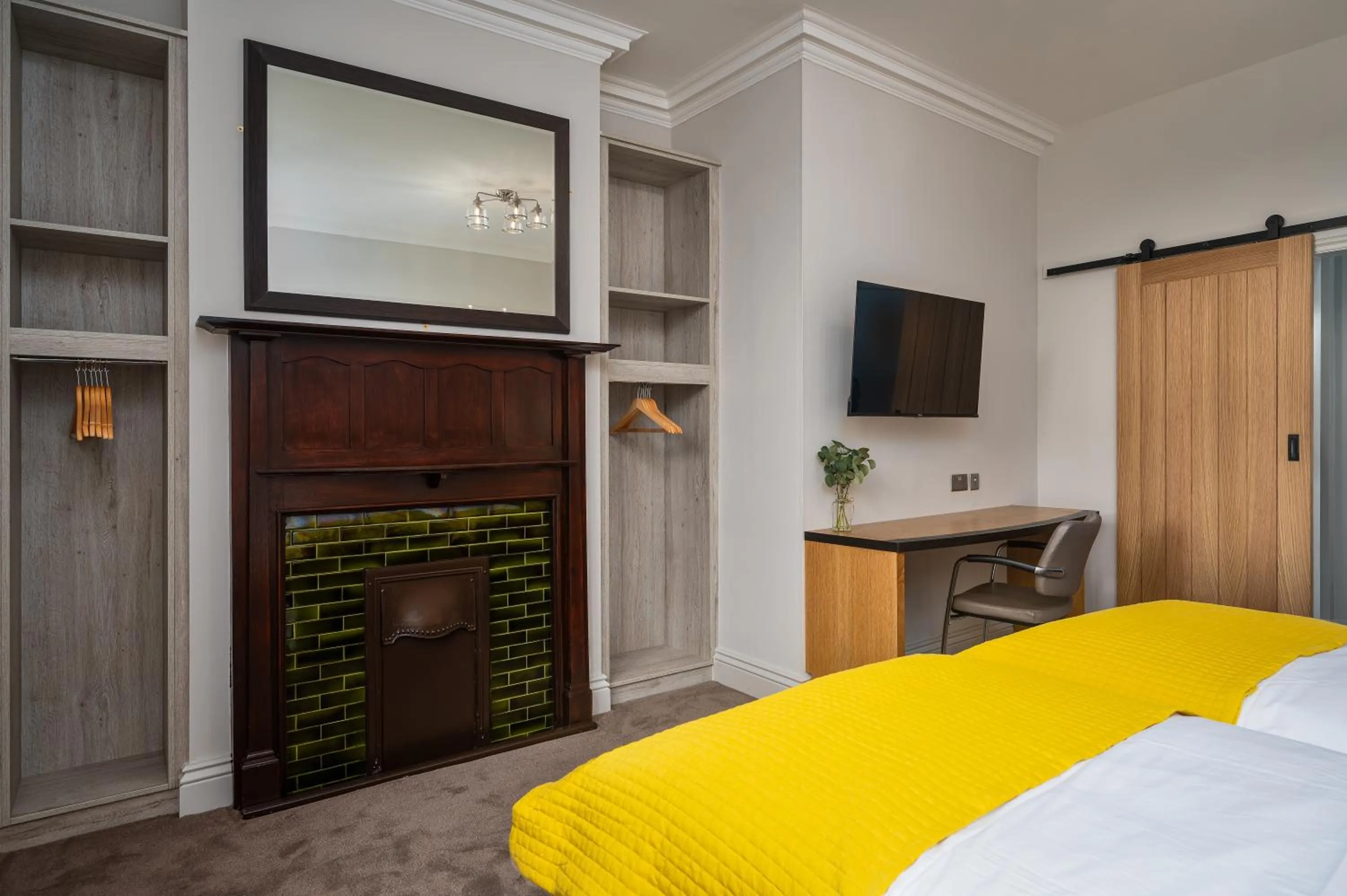 Bed in Elephant and Castle