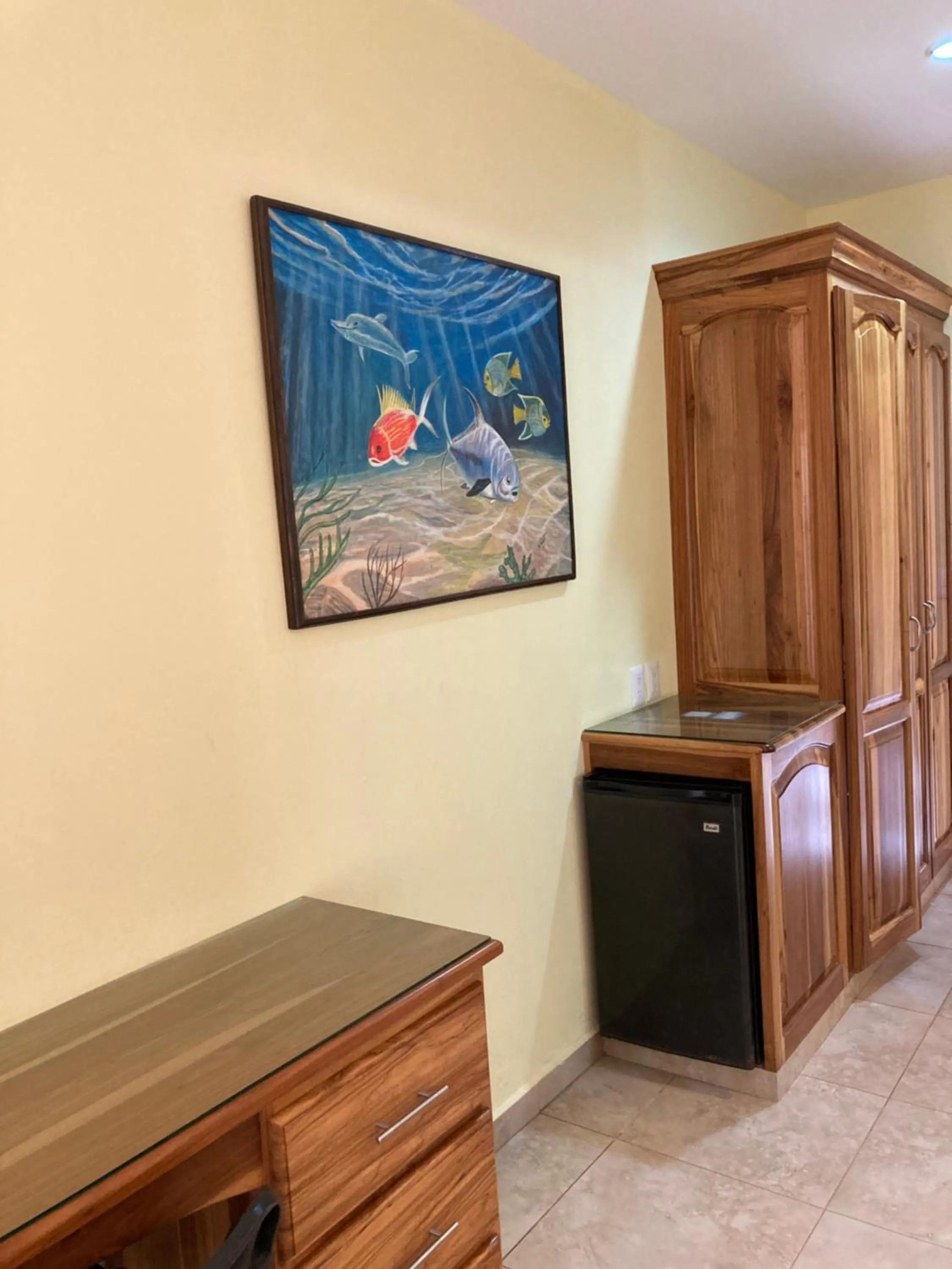 wardrobe in Honduras Shores Plantations