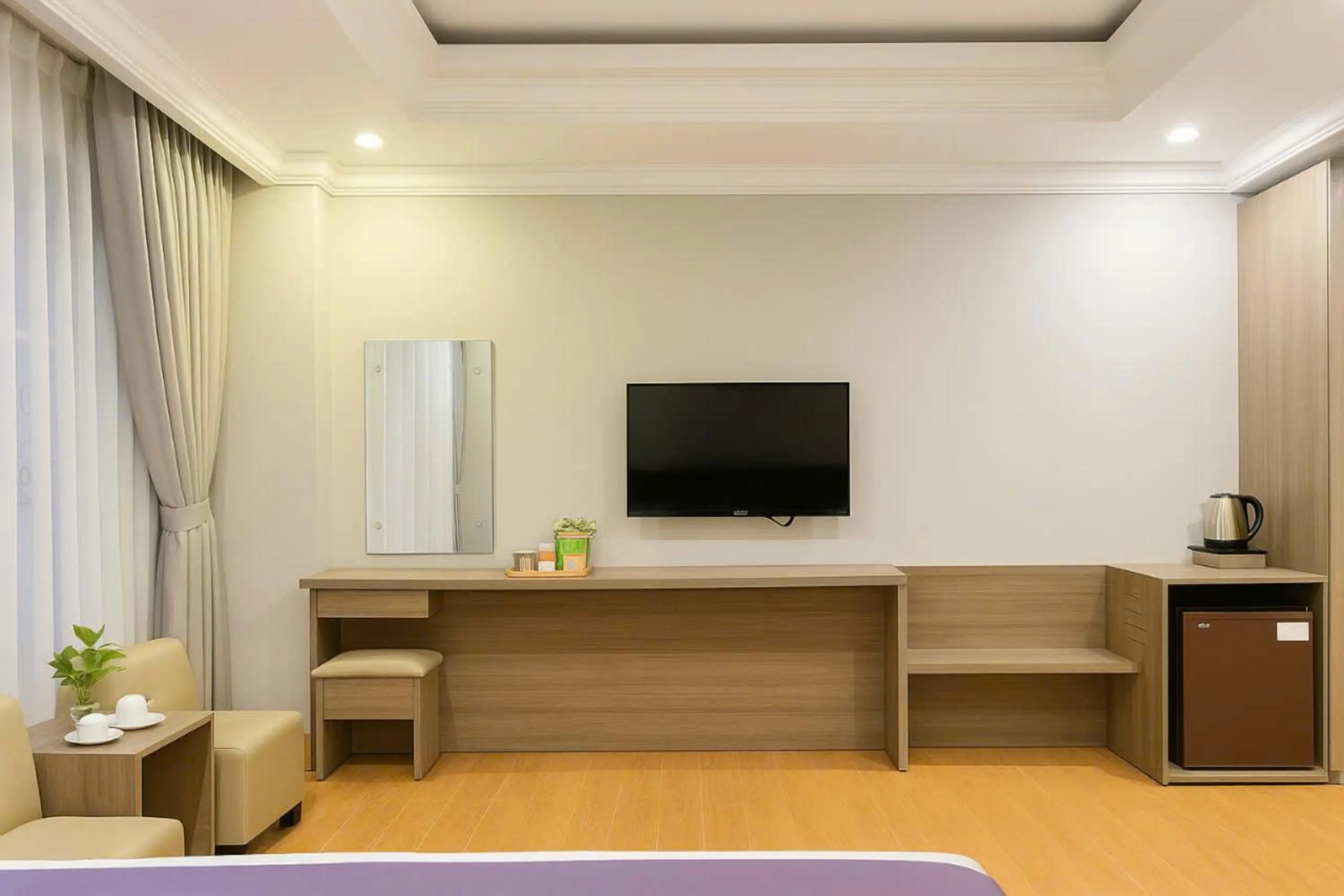 TV and multimedia in Yen Indochine