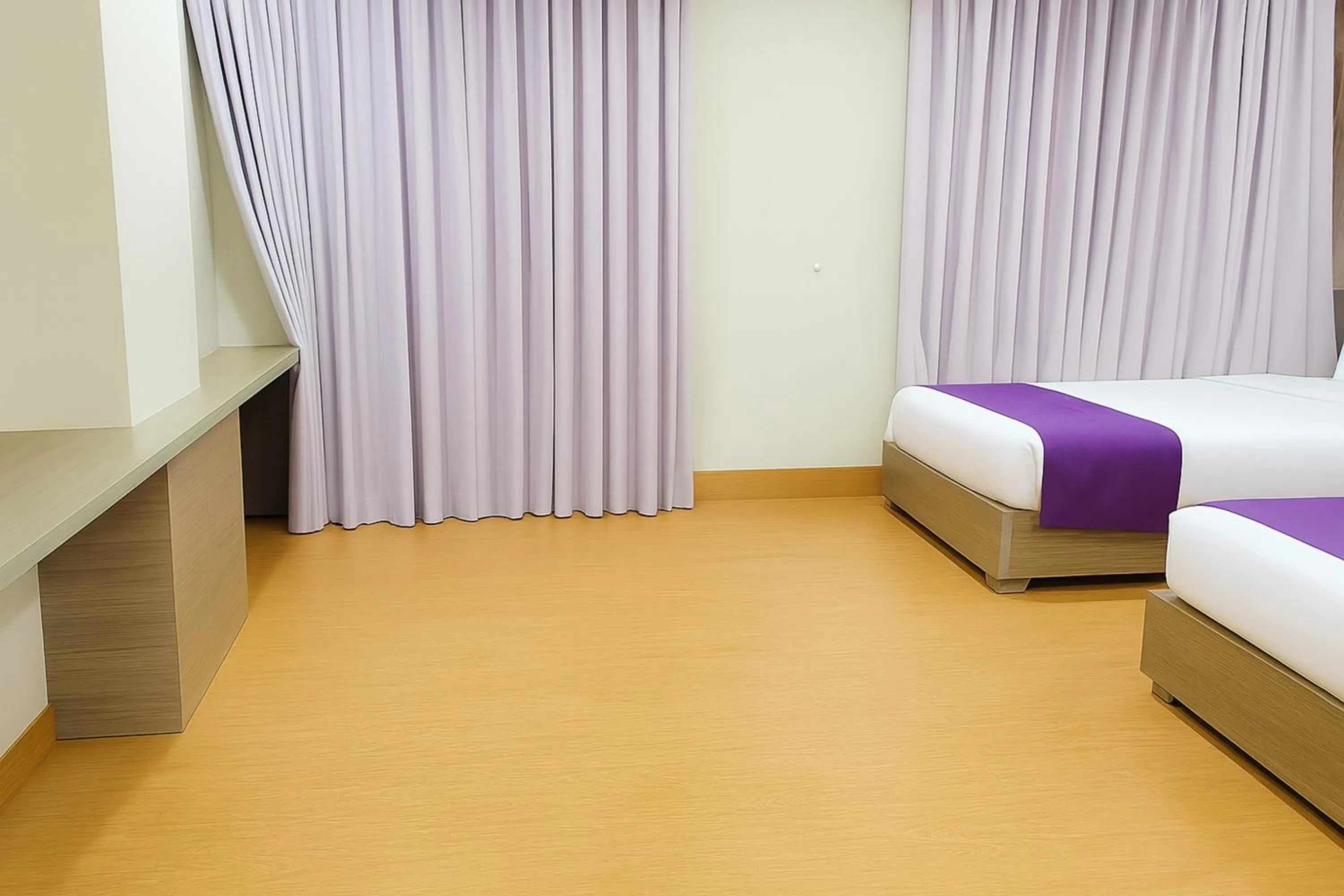 Bedroom, Bed in Yen Indochine