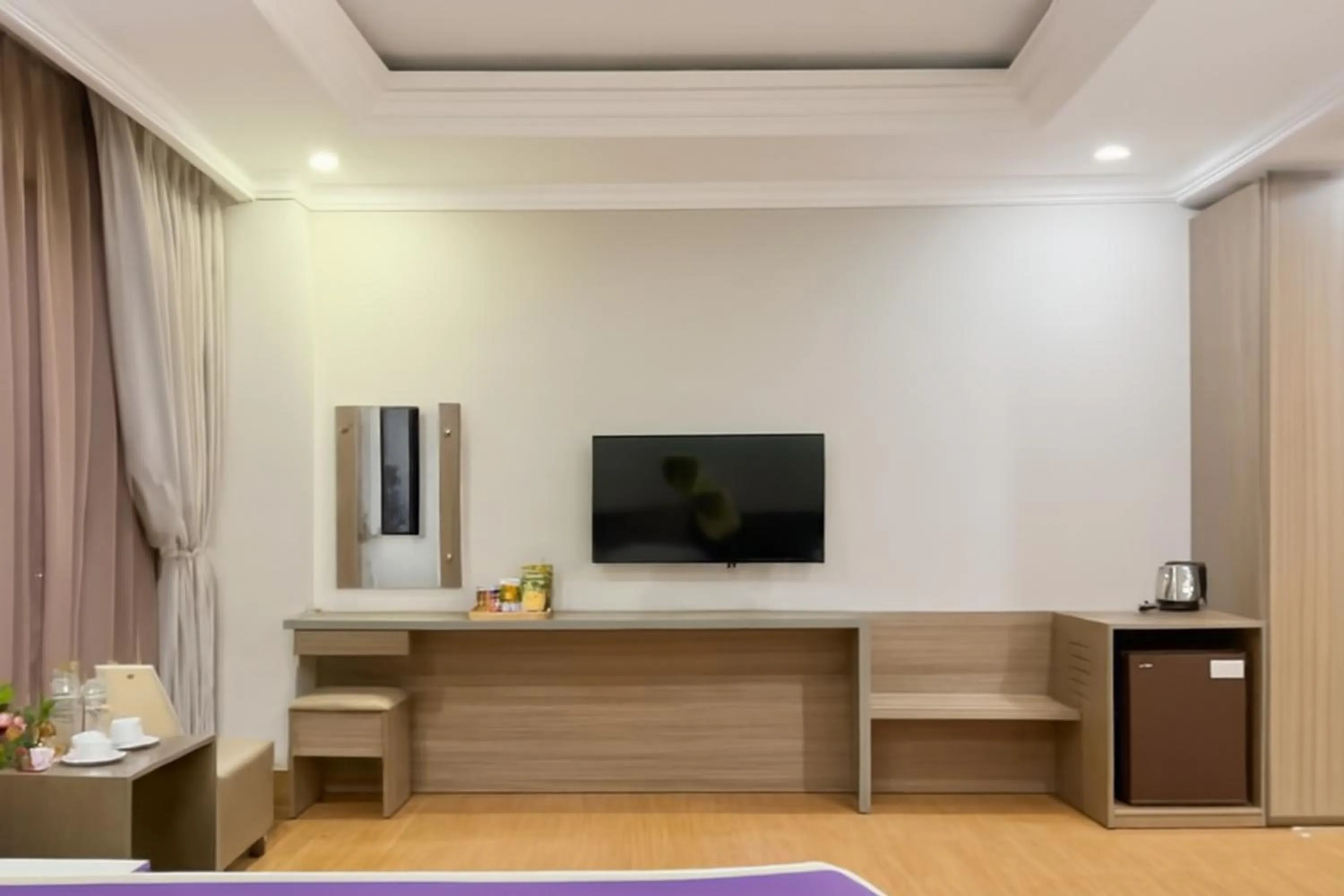 TV and multimedia, Bed in Yen Indochine