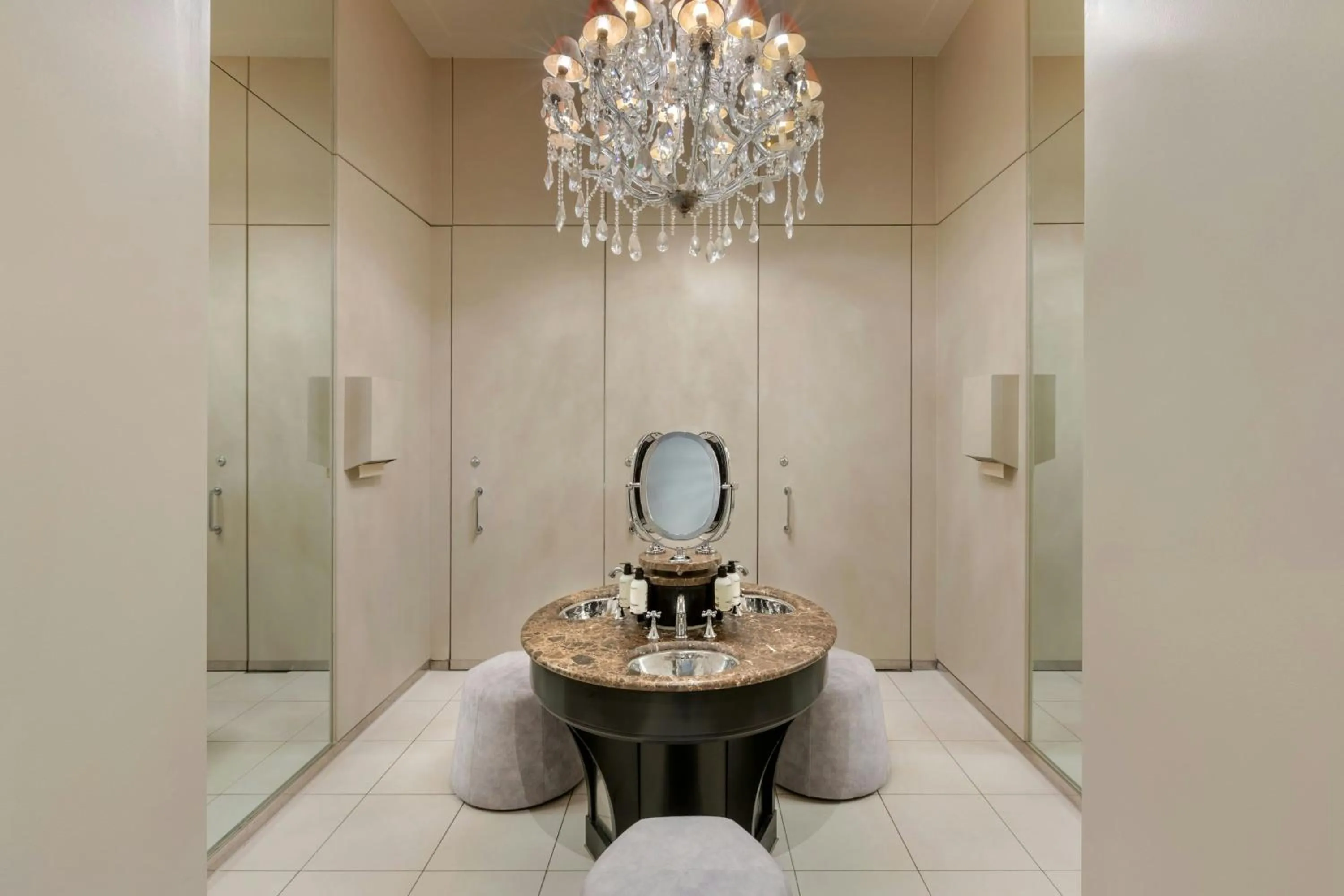 Other in The College Hotel Amsterdam, Autograph Collection