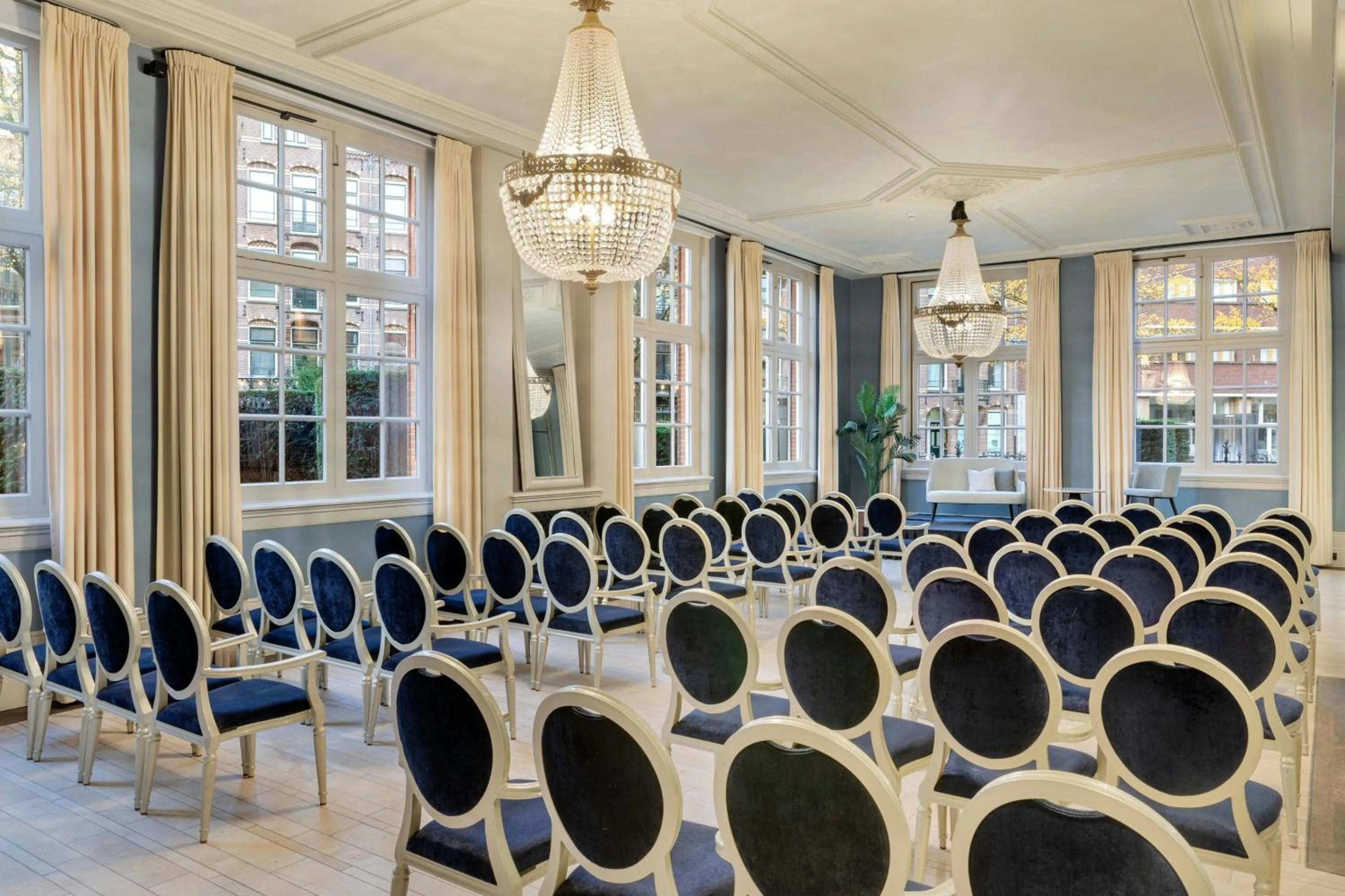 Meeting/conference room in The College Hotel Amsterdam, Autograph Collection