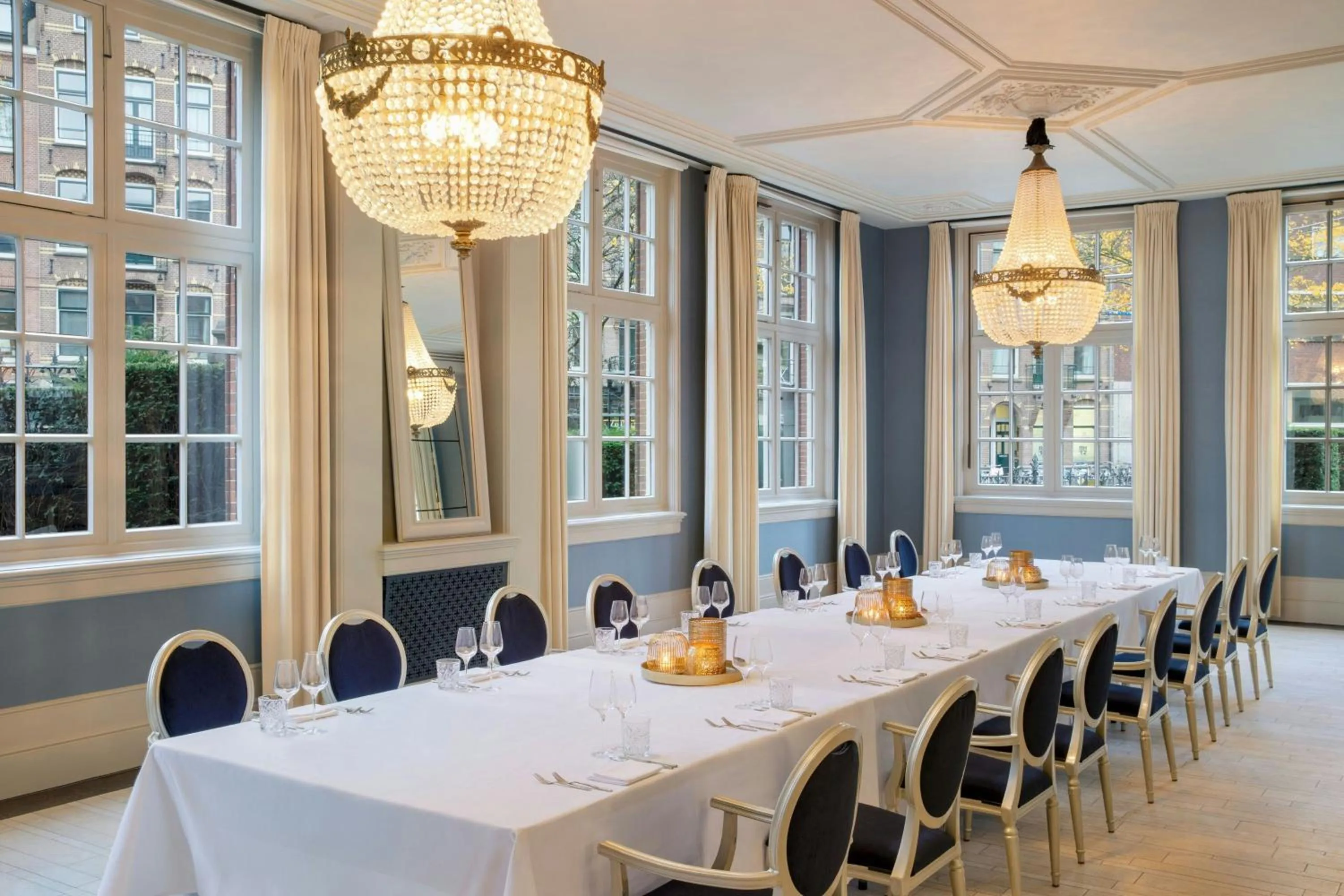 Meeting/conference room in The College Hotel Amsterdam, Autograph Collection