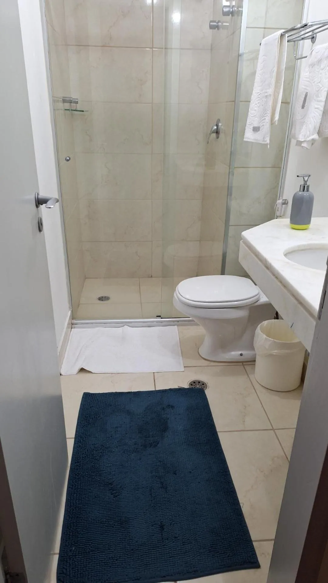 FLAT in DENTRO DO HOTEL 4 ESTRELAS - RUA DIOGO MOREIRA 247 , CORAÇÃO DA FARIA LIMA - ÓTIMA LOCALIZAÇÃO, e CONFORTO