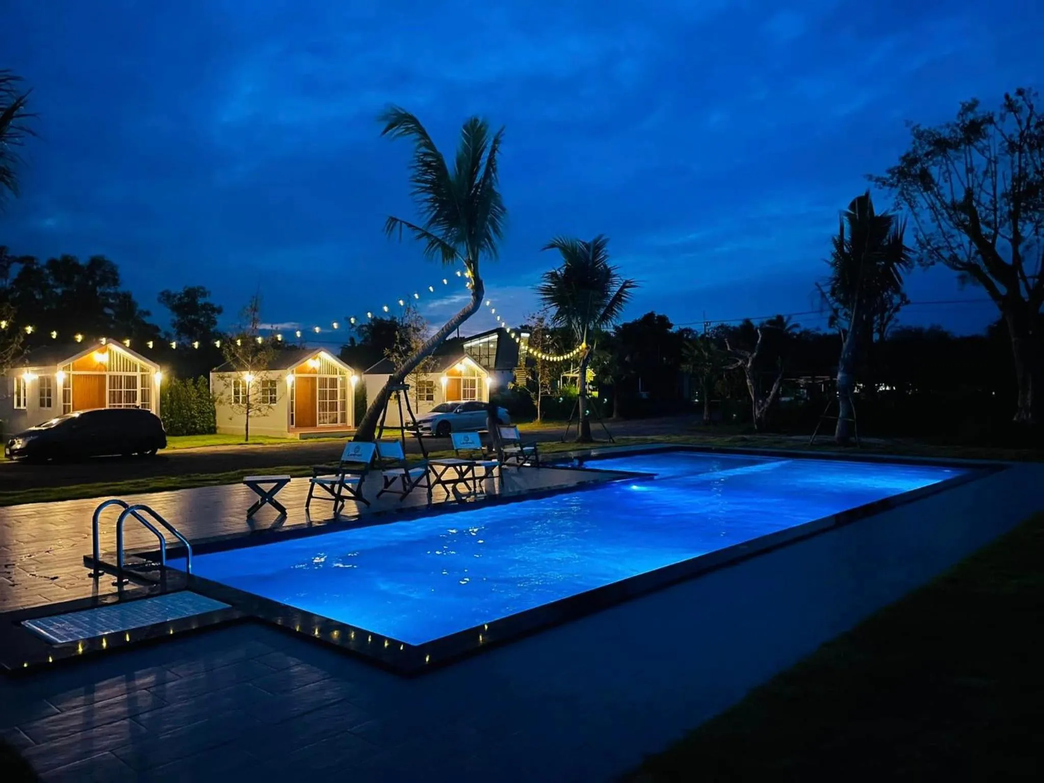 Night in The Landmark Resort And Villa