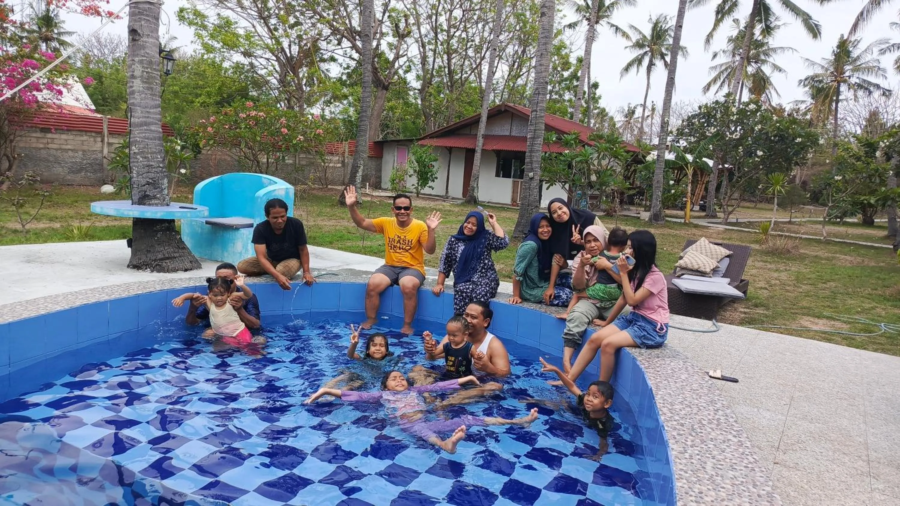 AMIGOS BUNGALOWS GILI MENO