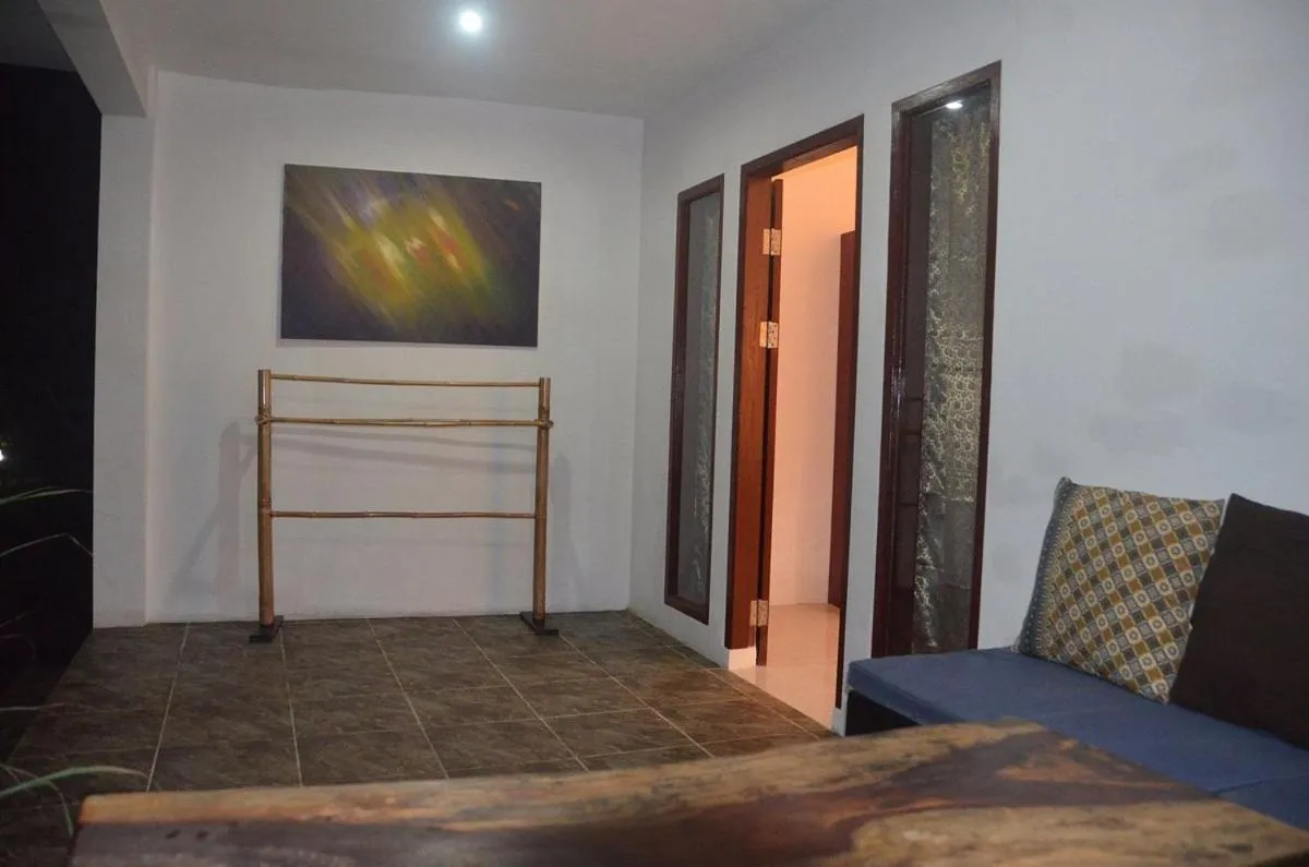 AMIGOS BUNGALOWS GILI MENO