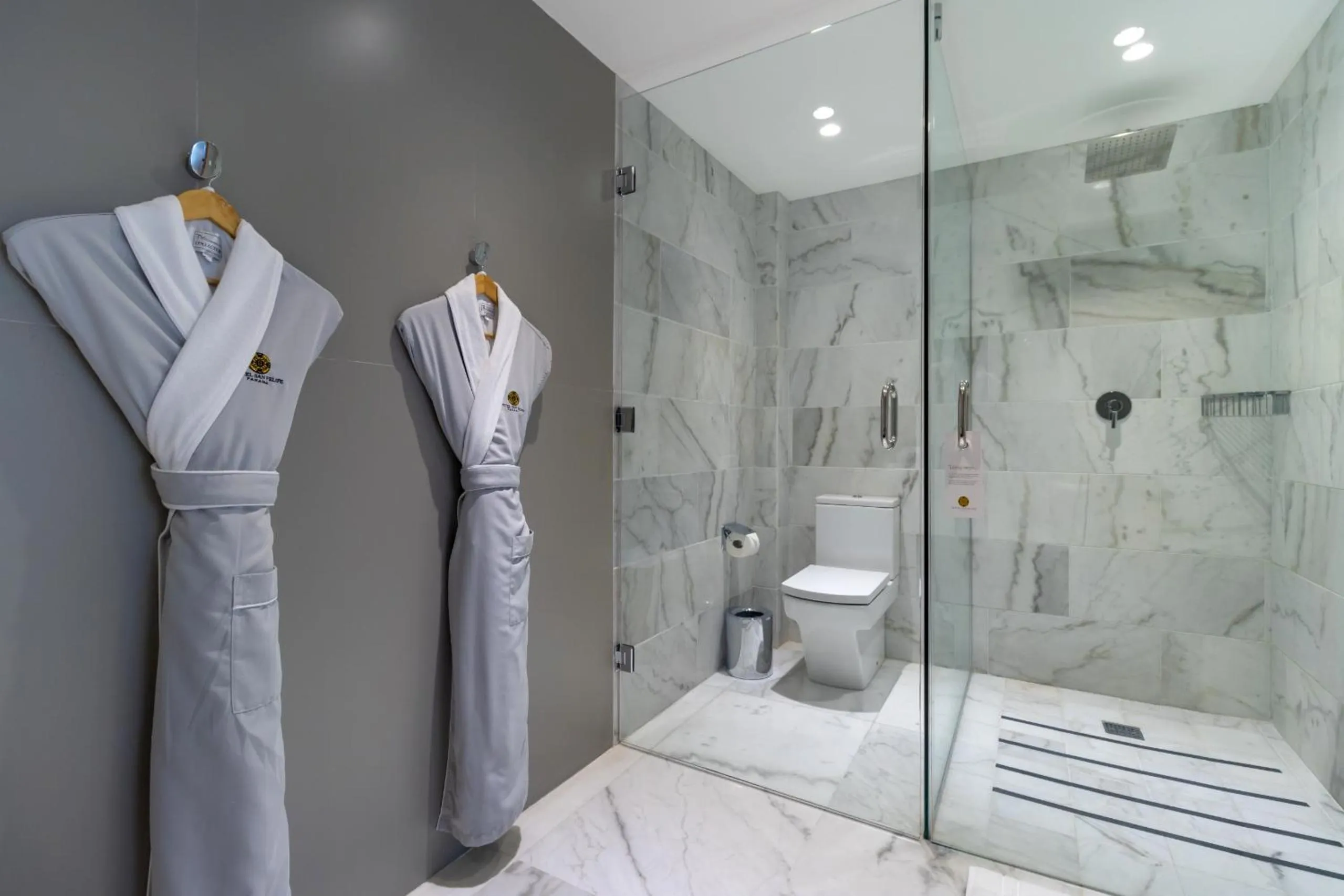 Bathroom in Hotel San Felipe