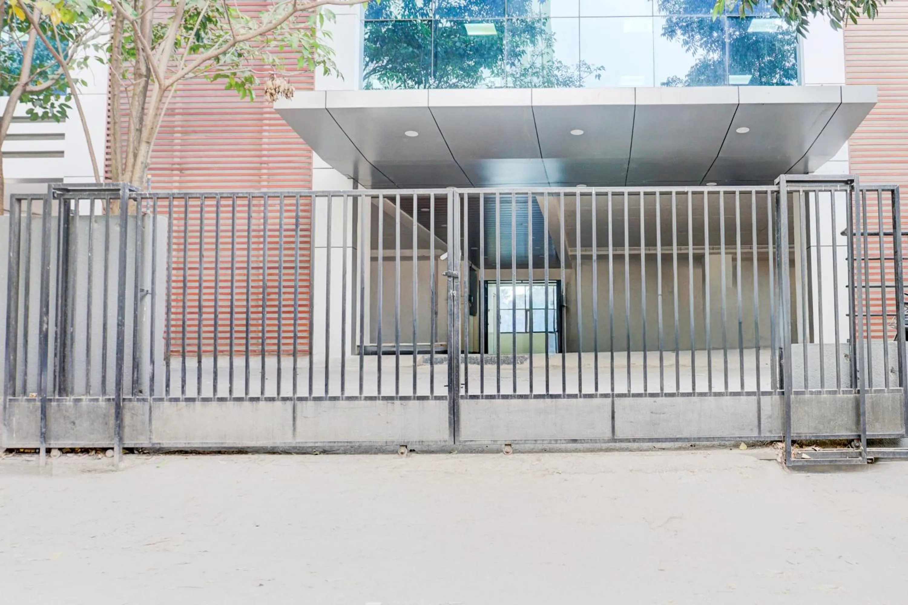 Facade/entrance in Super Collection O Pashan-Sus Road Baner formerly Grey Stone