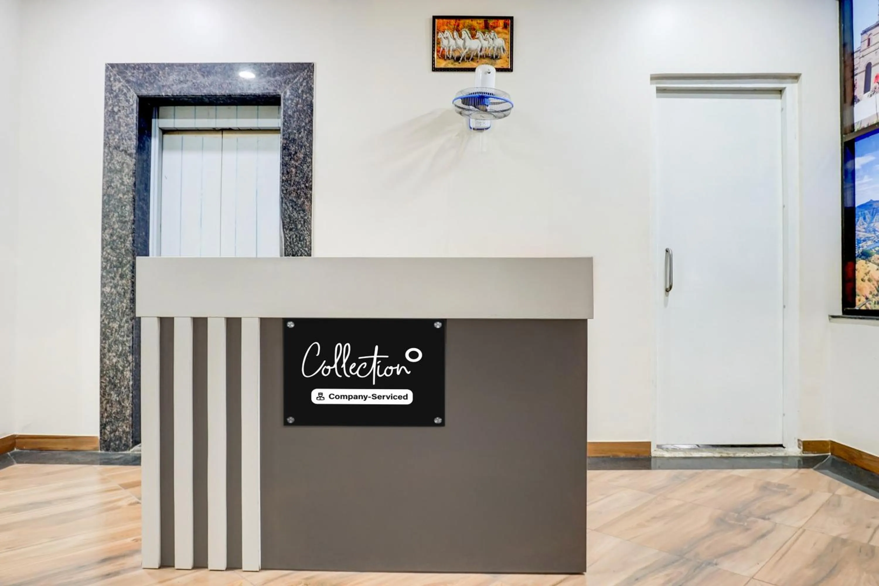 Lobby or reception in Super Collection O Pashan-Sus Road Baner formerly Grey Stone