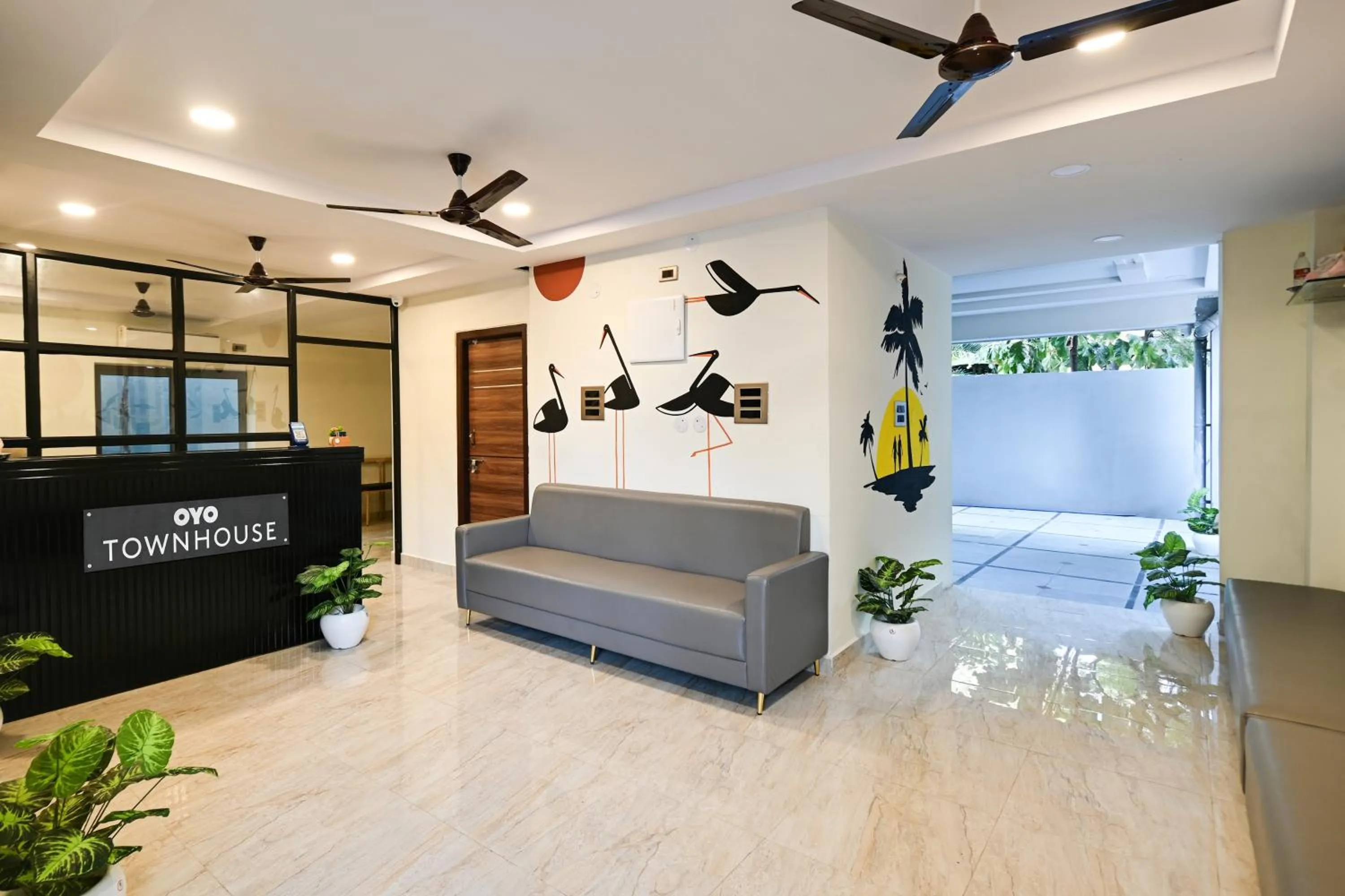Lobby or reception in Super Townhouse De Alphabet Karmanghat