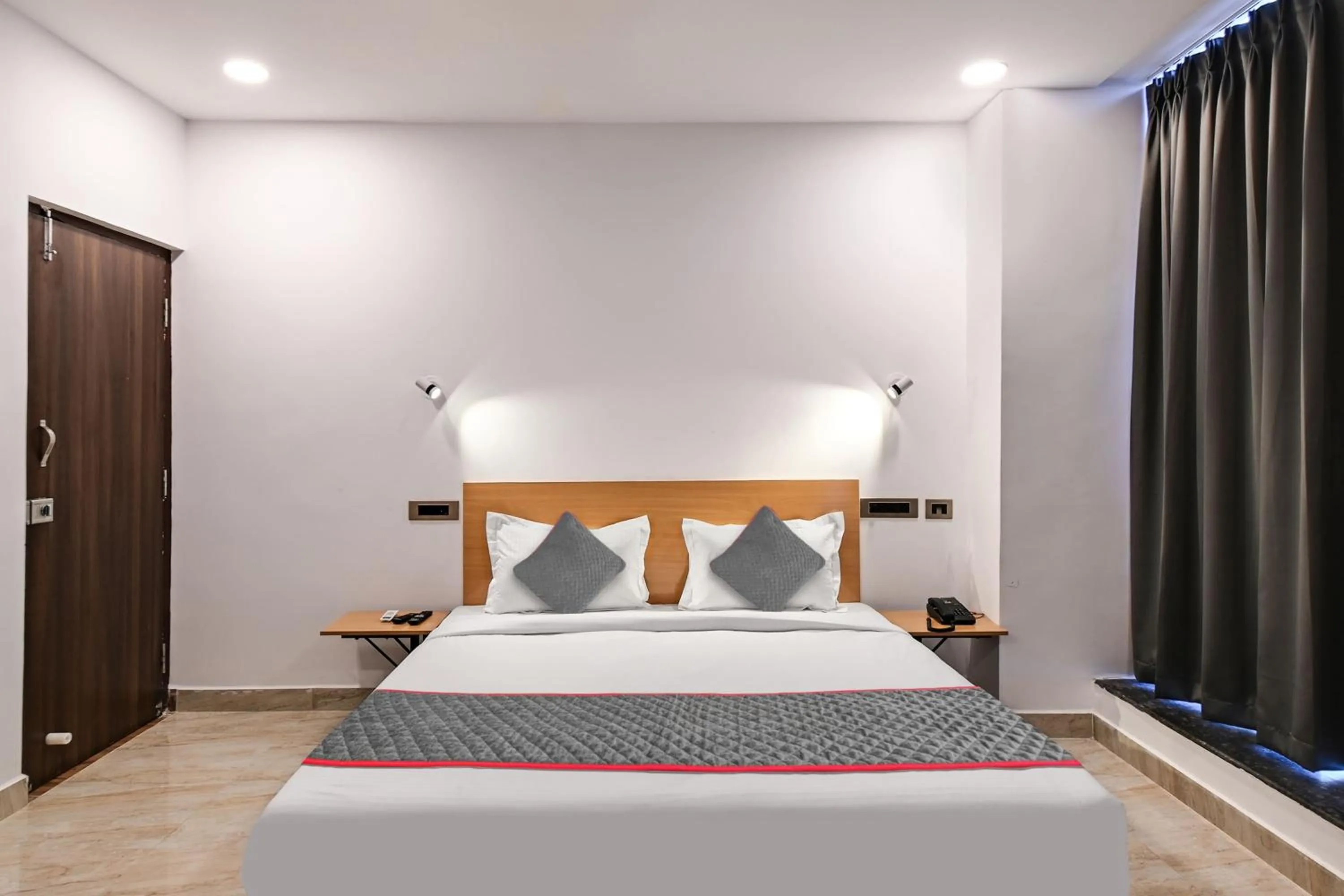 Bedroom in Super Townhouse De Alphabet Karmanghat