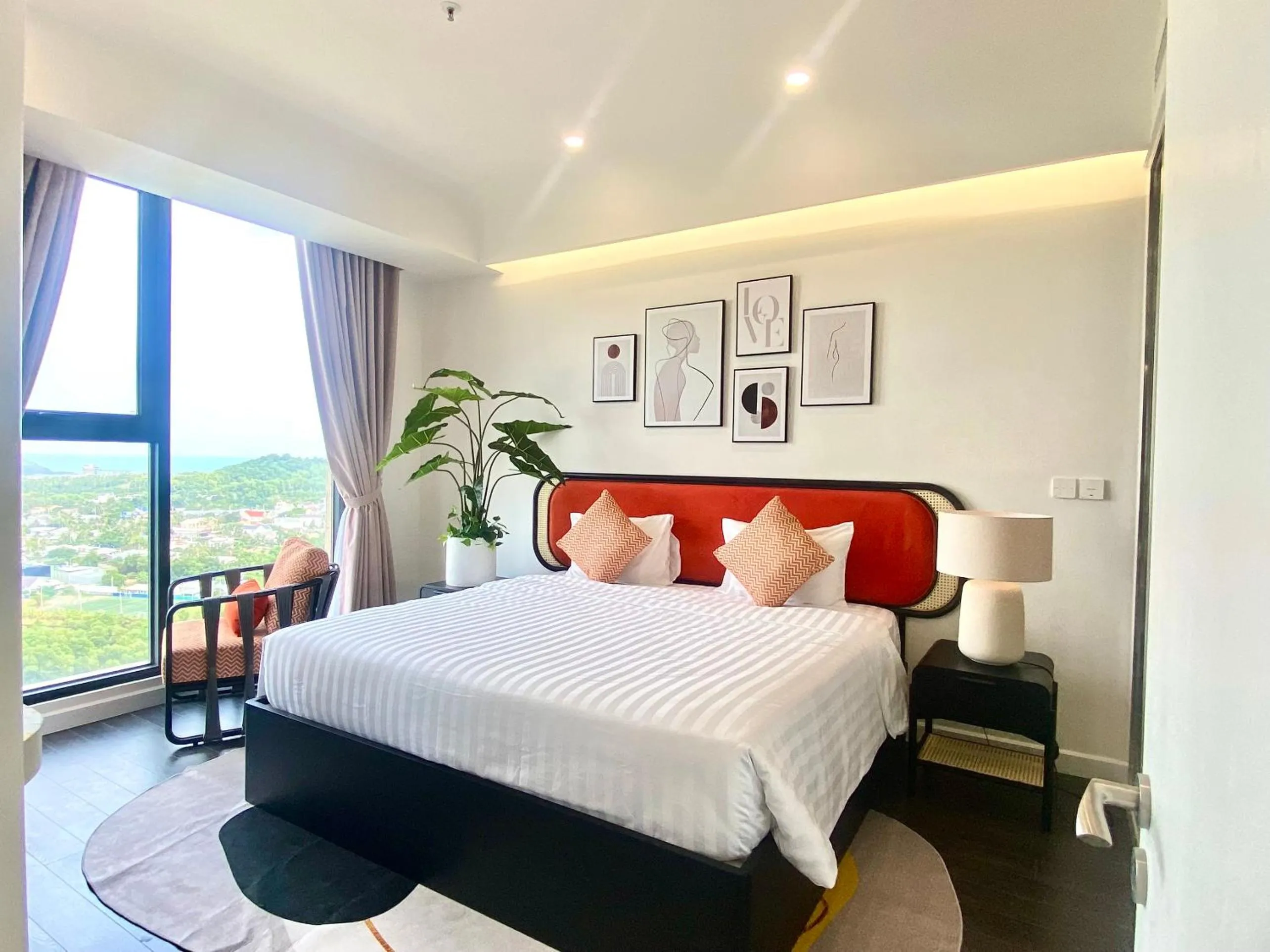 Bedroom in Rosie Hillside Seaview Phu Quoc Apartment