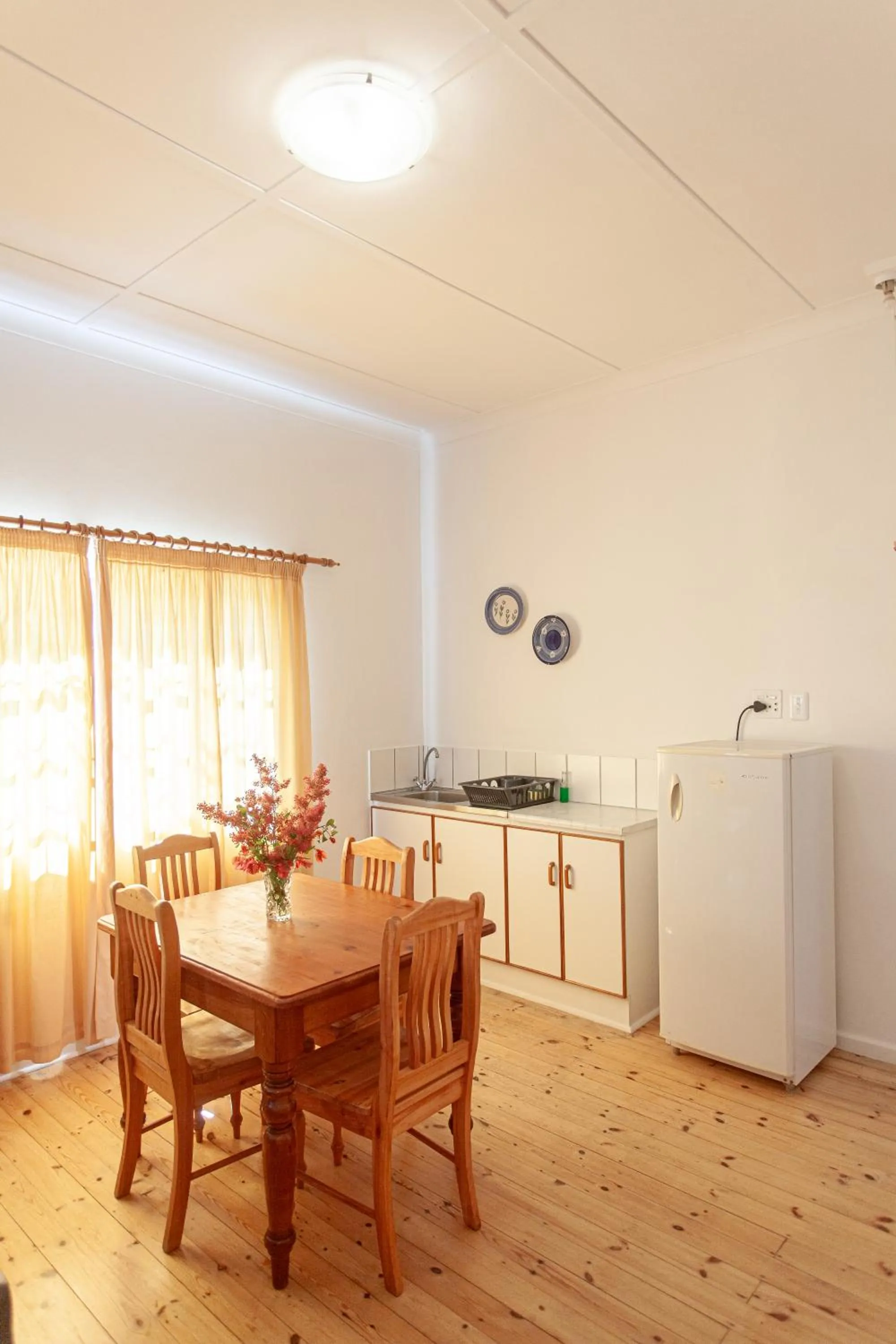 4 Rothman Street B&B