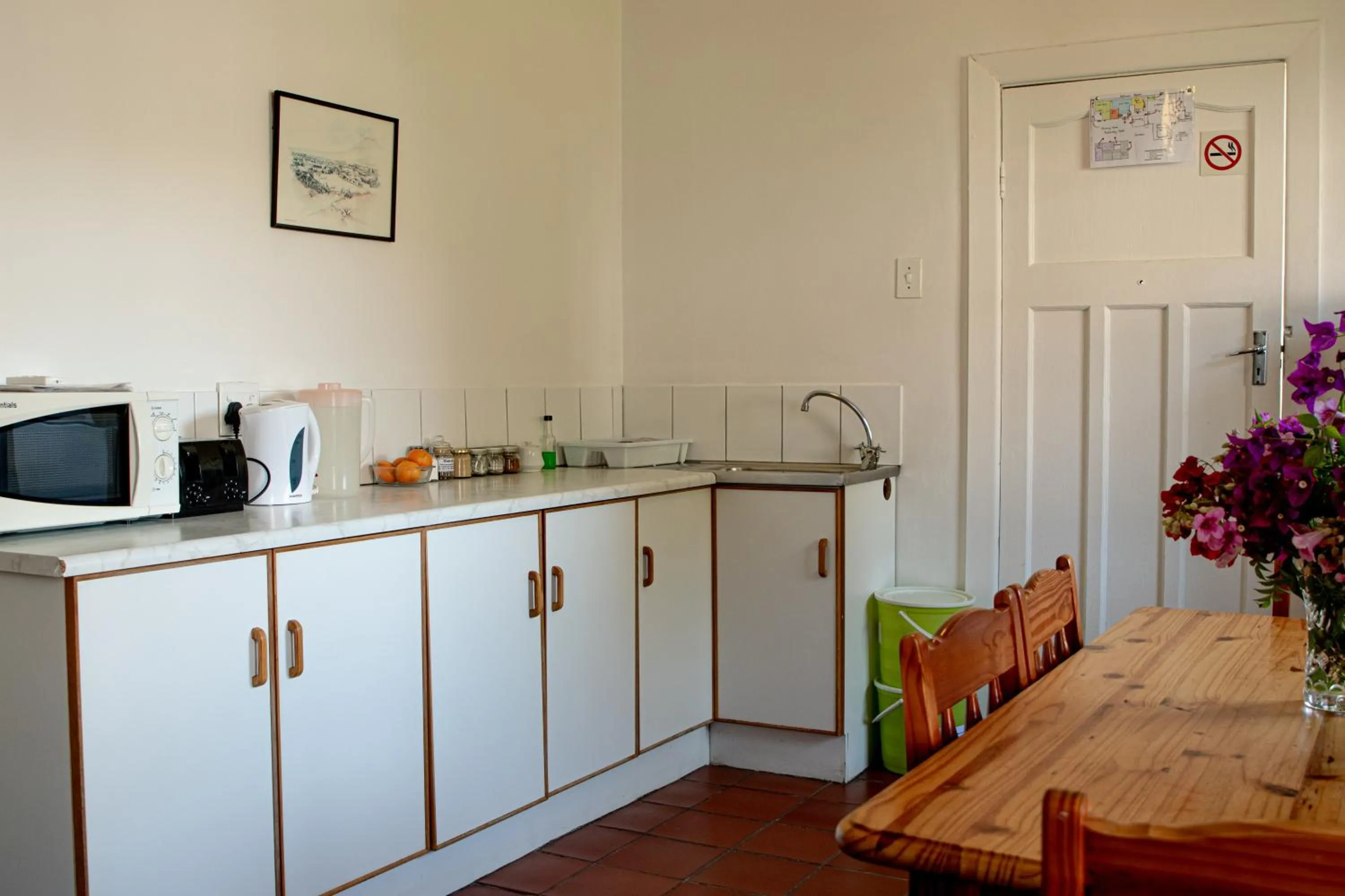 Coffee/tea facilities in 4 Rothman Street B&B