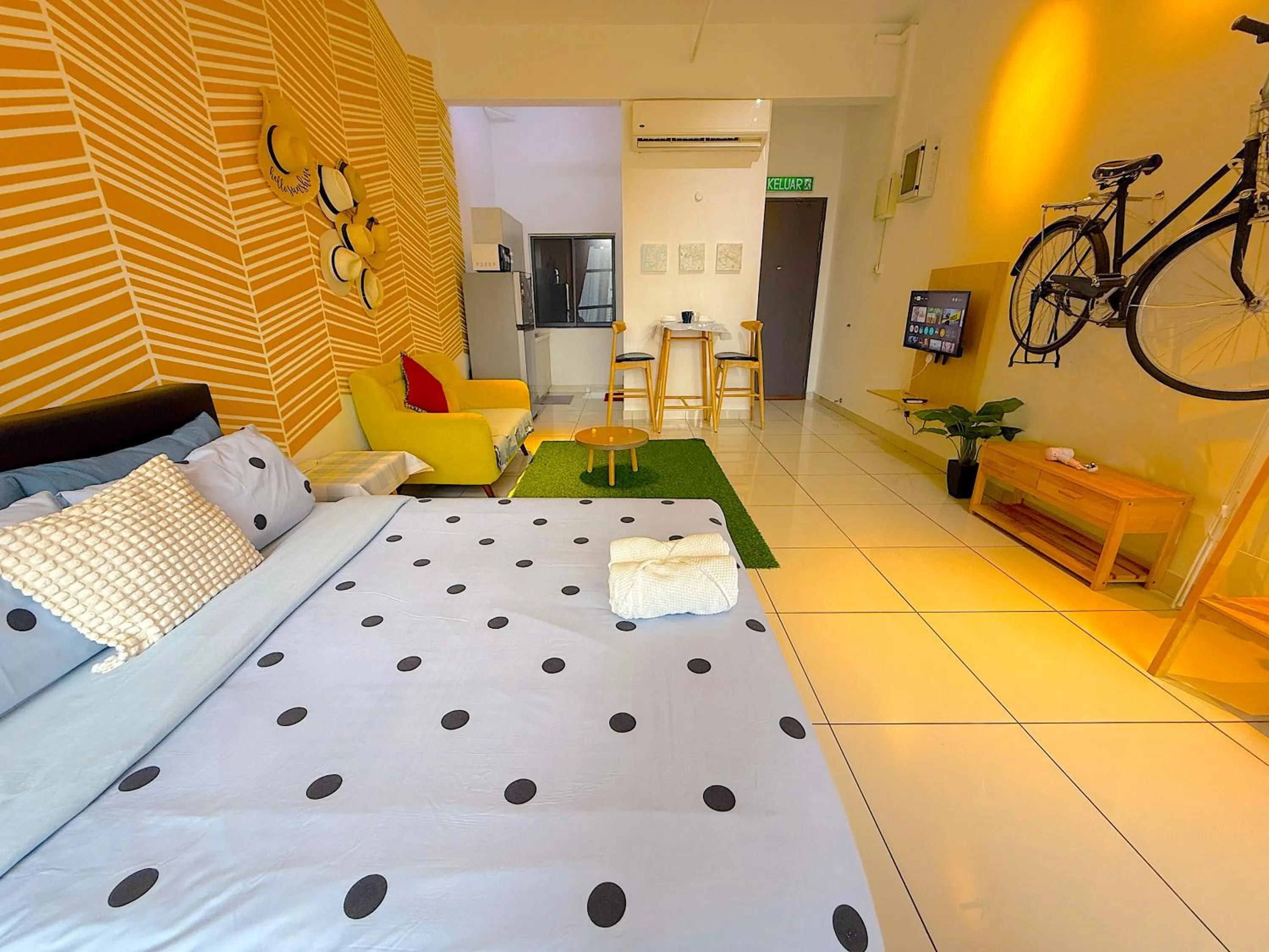 Photo of the whole room, Bed in 3 Towers Jalan Ampang By Serenity Vacation Homes