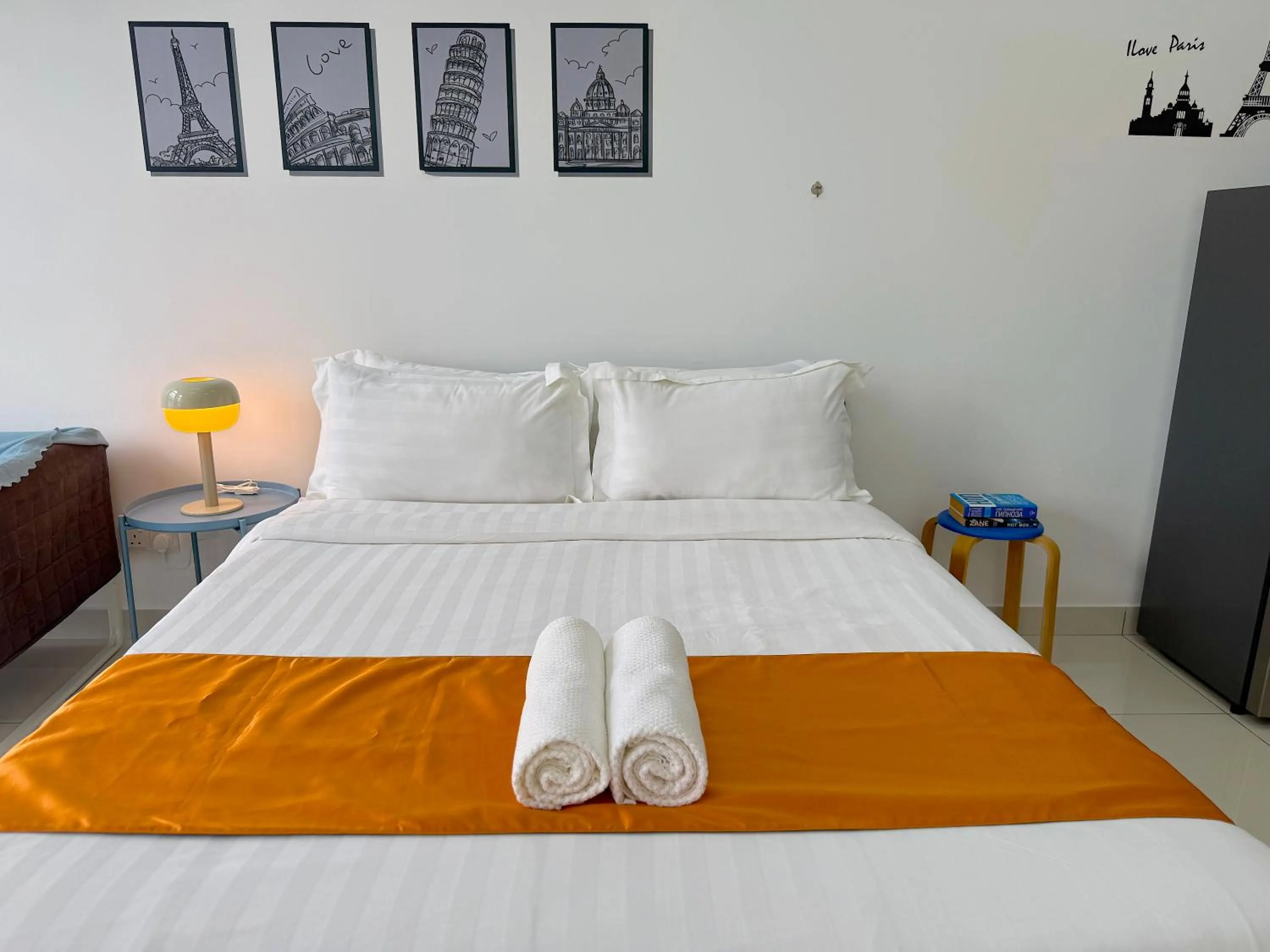 Bed in 3 Towers Jalan Ampang By Serenity Vacation Homes